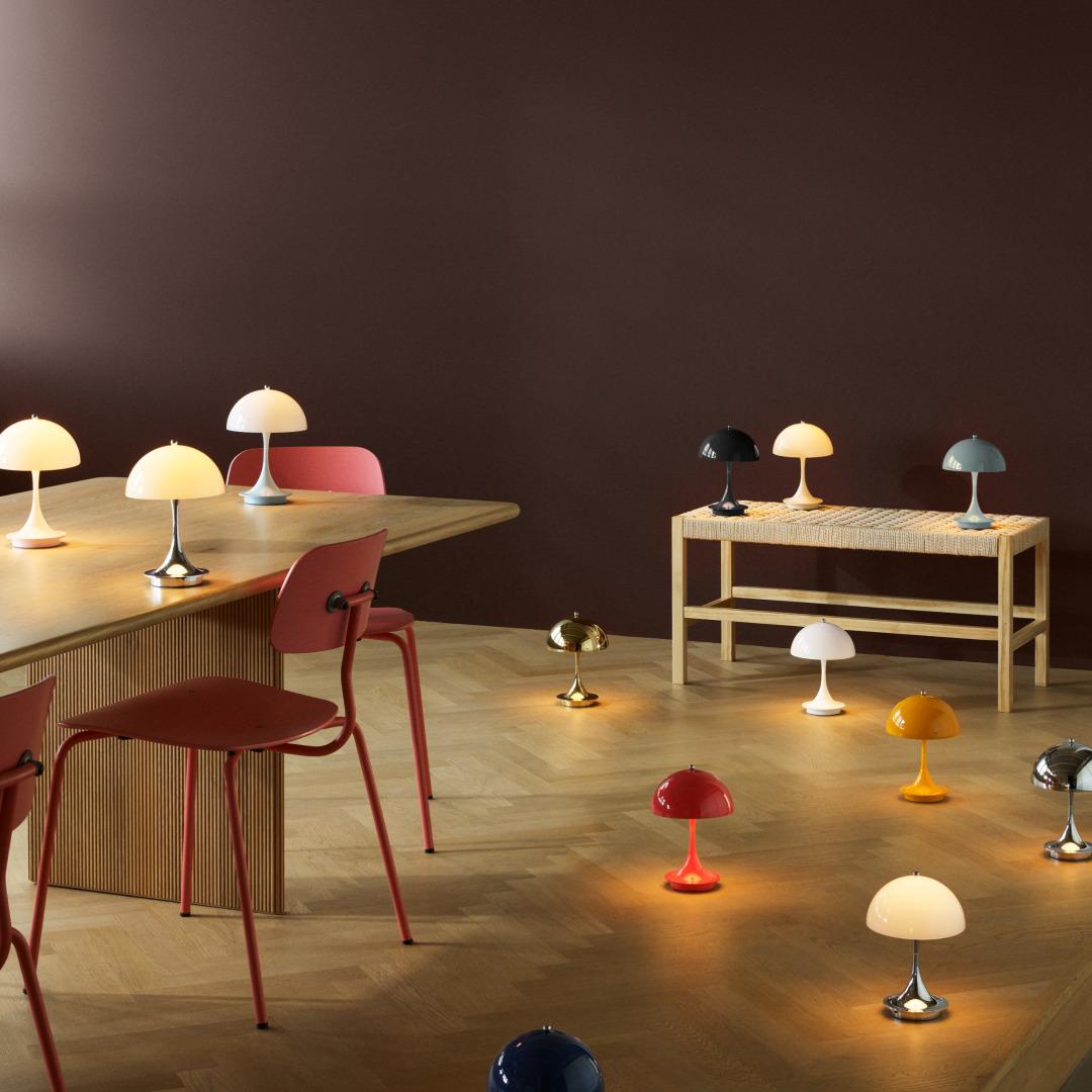 Verner Panton 'Panthella 160 Portable' Tischleuchte in Weiß für Louis Poulsen (Skandinavische Moderne) im Angebot