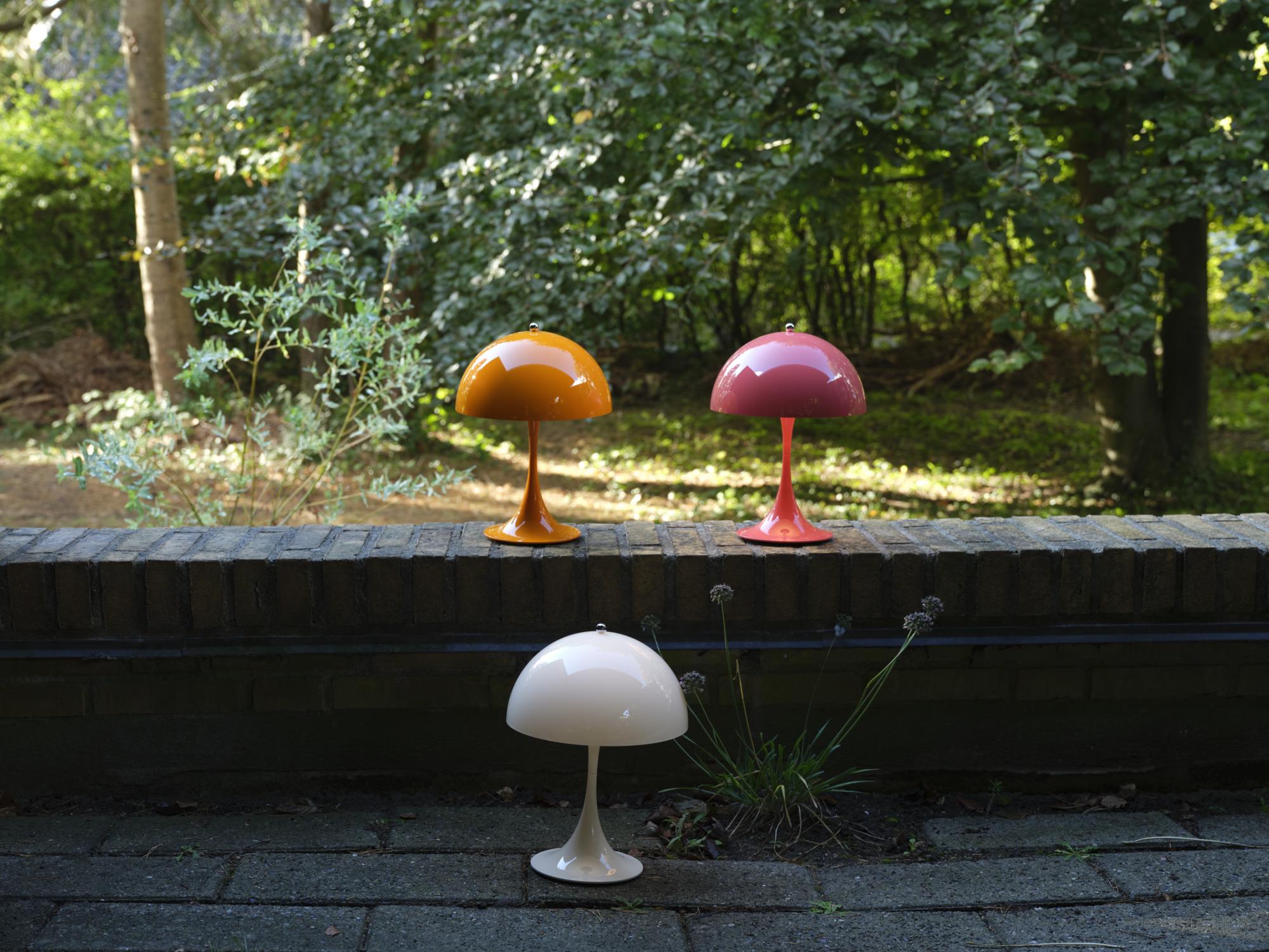 Verner Panton Lámpara de mesa portátil 