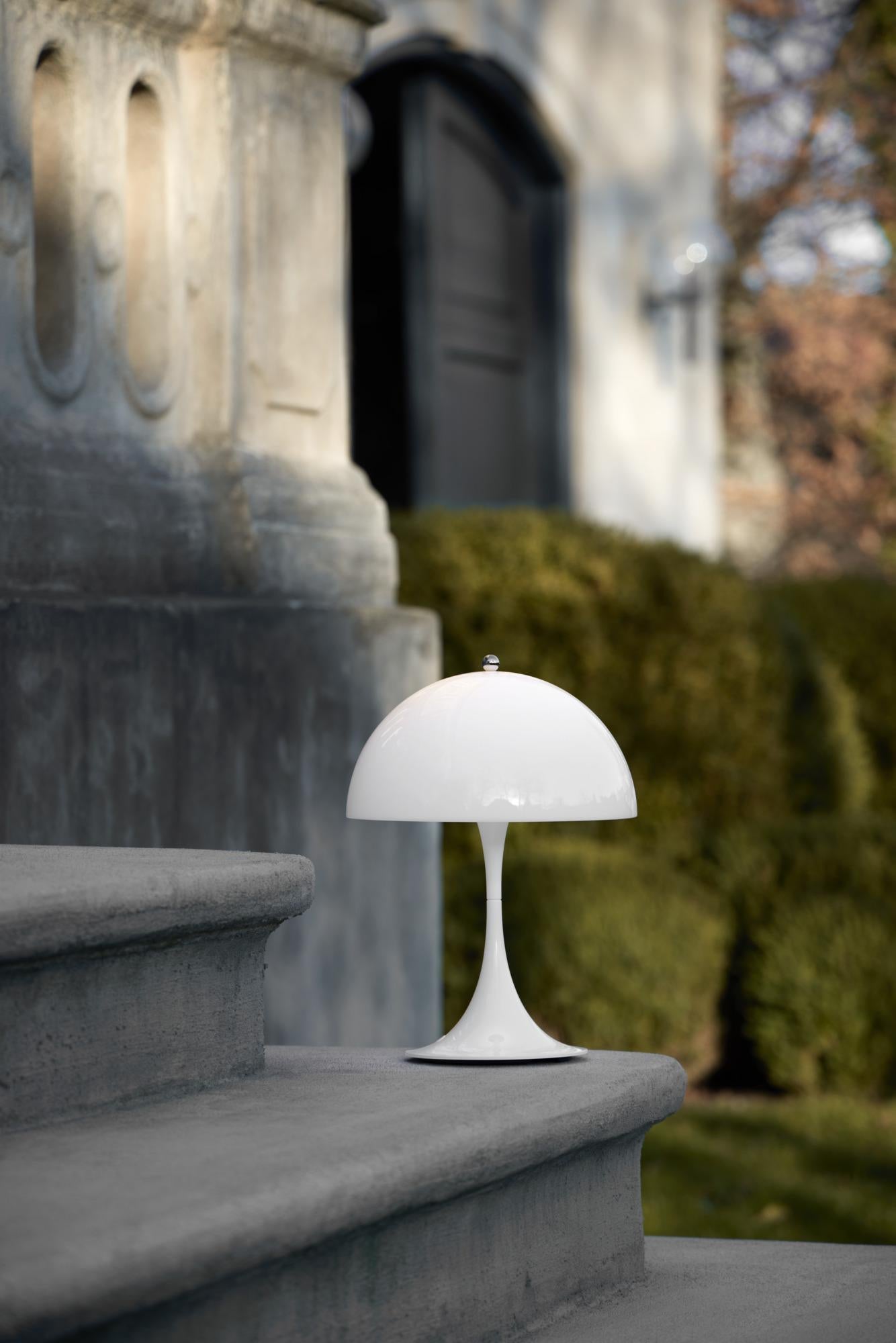 Contemporary Verner Panton 'Panthella 250' Portable Table Lamp in White for Louis Poulsen For Sale