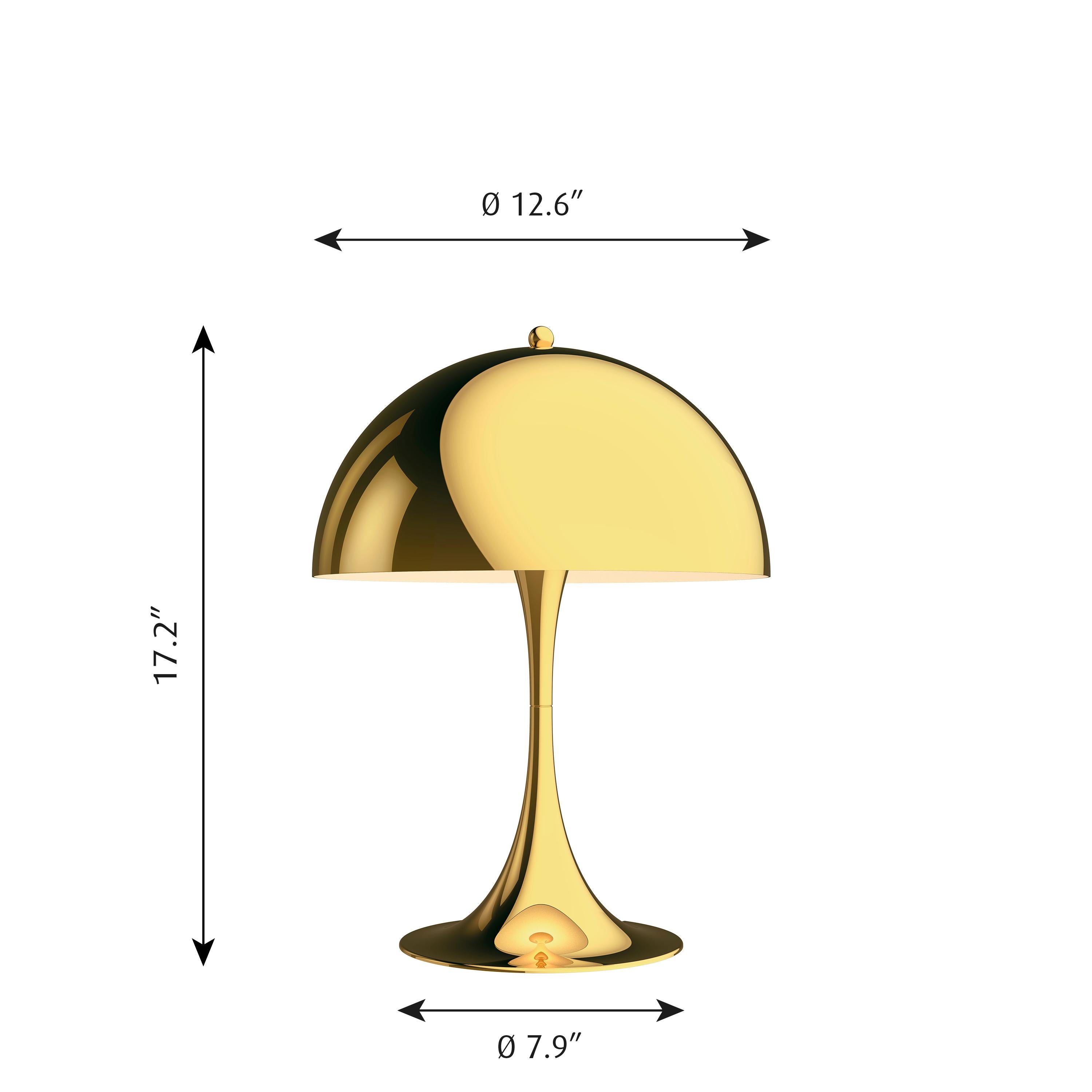 Verner Panton 'Panthella 320' table lamp in brass for Louis Poulsen. The medium sized Panthella 320 table lamp uses Verner Panton's original drawings to produce an organically shaped lamp with a metal shade. The original Panthella was designed in