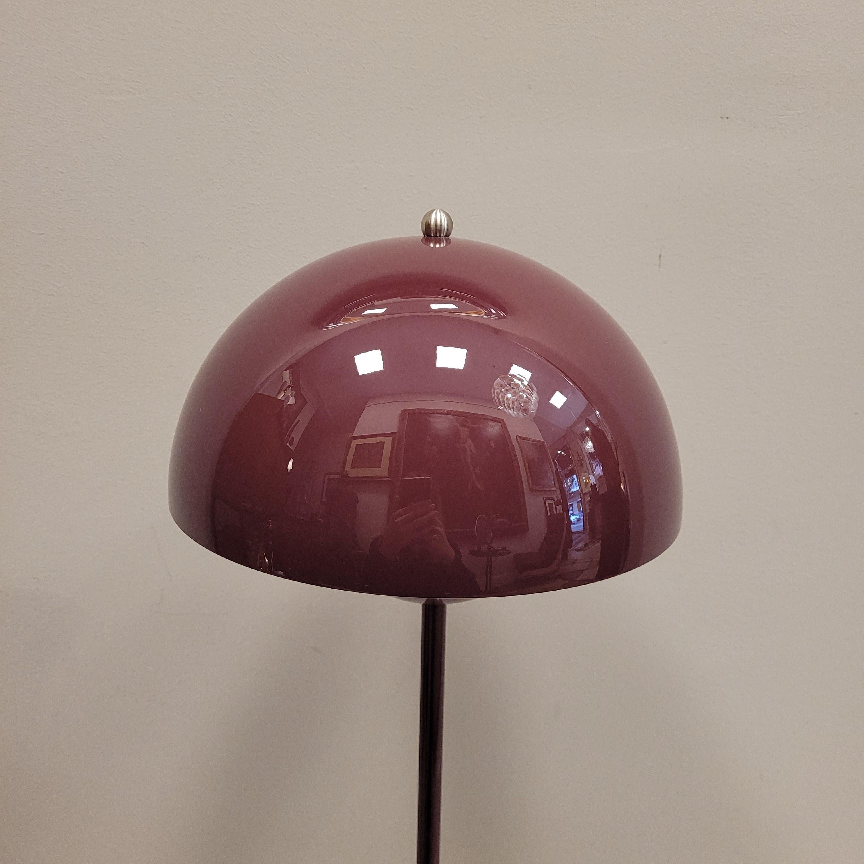 Danish Verner Panton Panthella  Burgundy Table lamp signed For Sale
