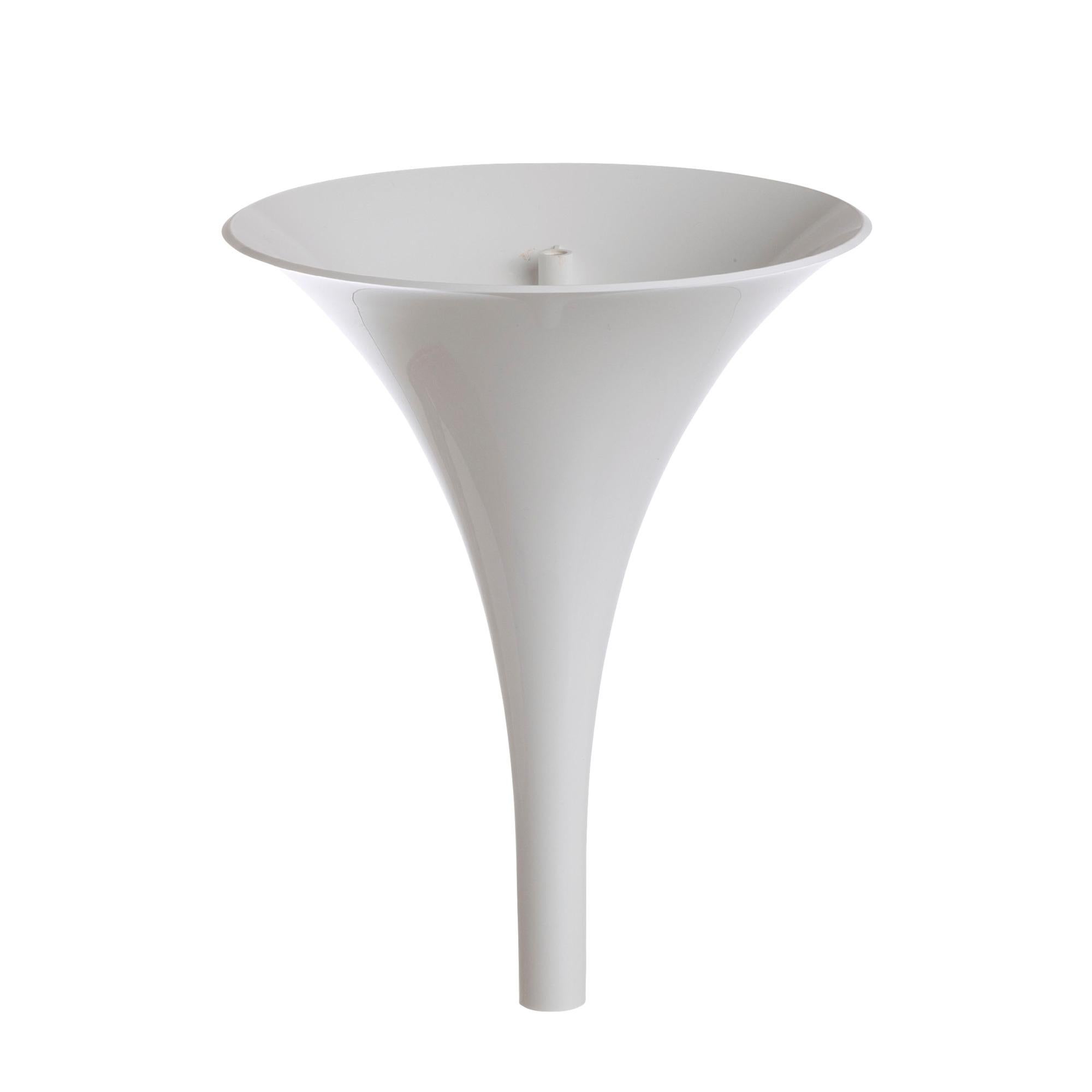 Verner Panton 'Panthella' White Floor Lamp for Louis Poulsen For Sale 6