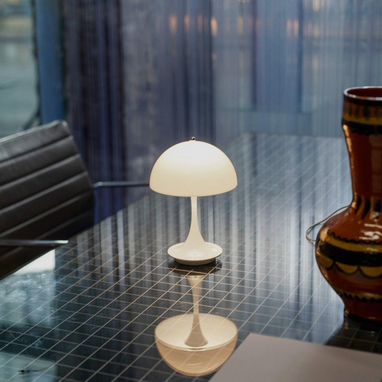 Verner Panton 'Panthella Portable' Table Lamp for Louis Poulsen For Sale 1