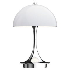 Tischlampe "Panthella Portable" von Panton für Louis Poulsen in Grau