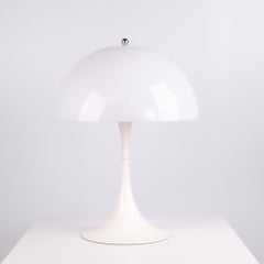 Verner Panton Panthella Table Lamp in White Acrylic by Louis Poulsen, 1970s