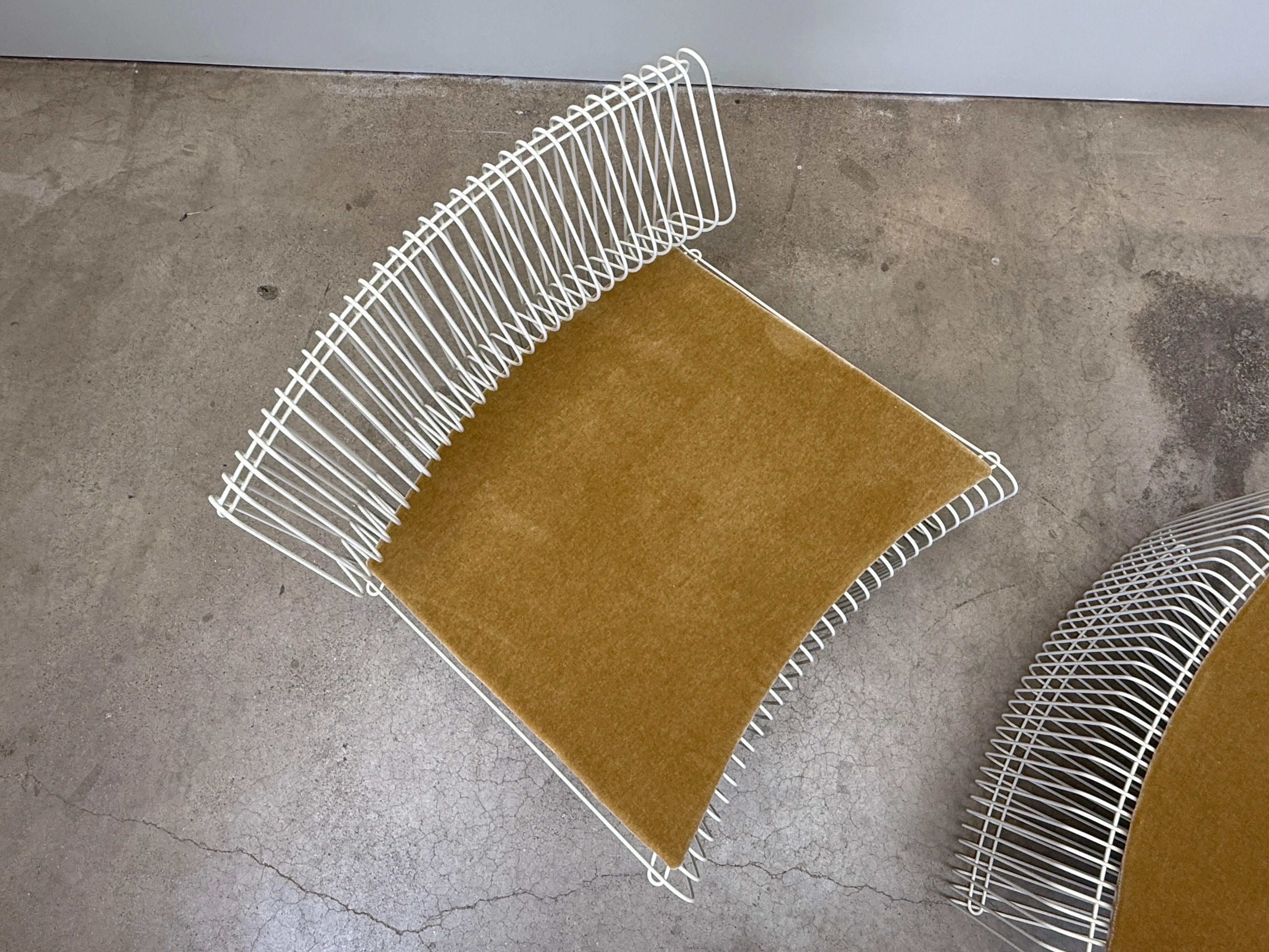 Verner Panton Pantonova Silla de salón y otomana en venta 6
