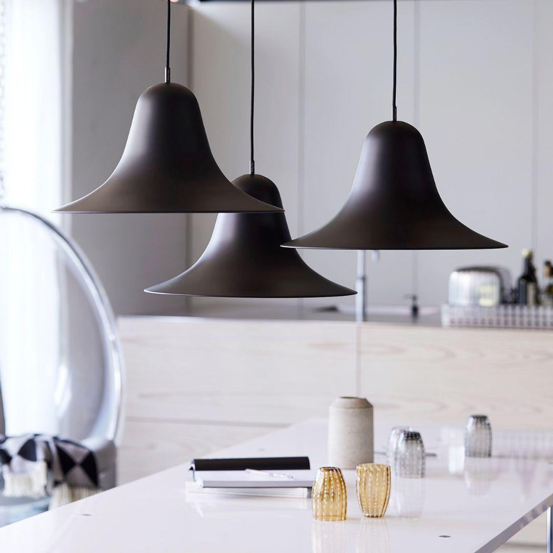 Verner Panton 'Pantop' pendant lamp in metal and matte black for Verpan

Verner Panton was one of Denmark's most legendary modern furniture and interior designers. His innovative experimentation with new materials, bold shapes and vibrant colors