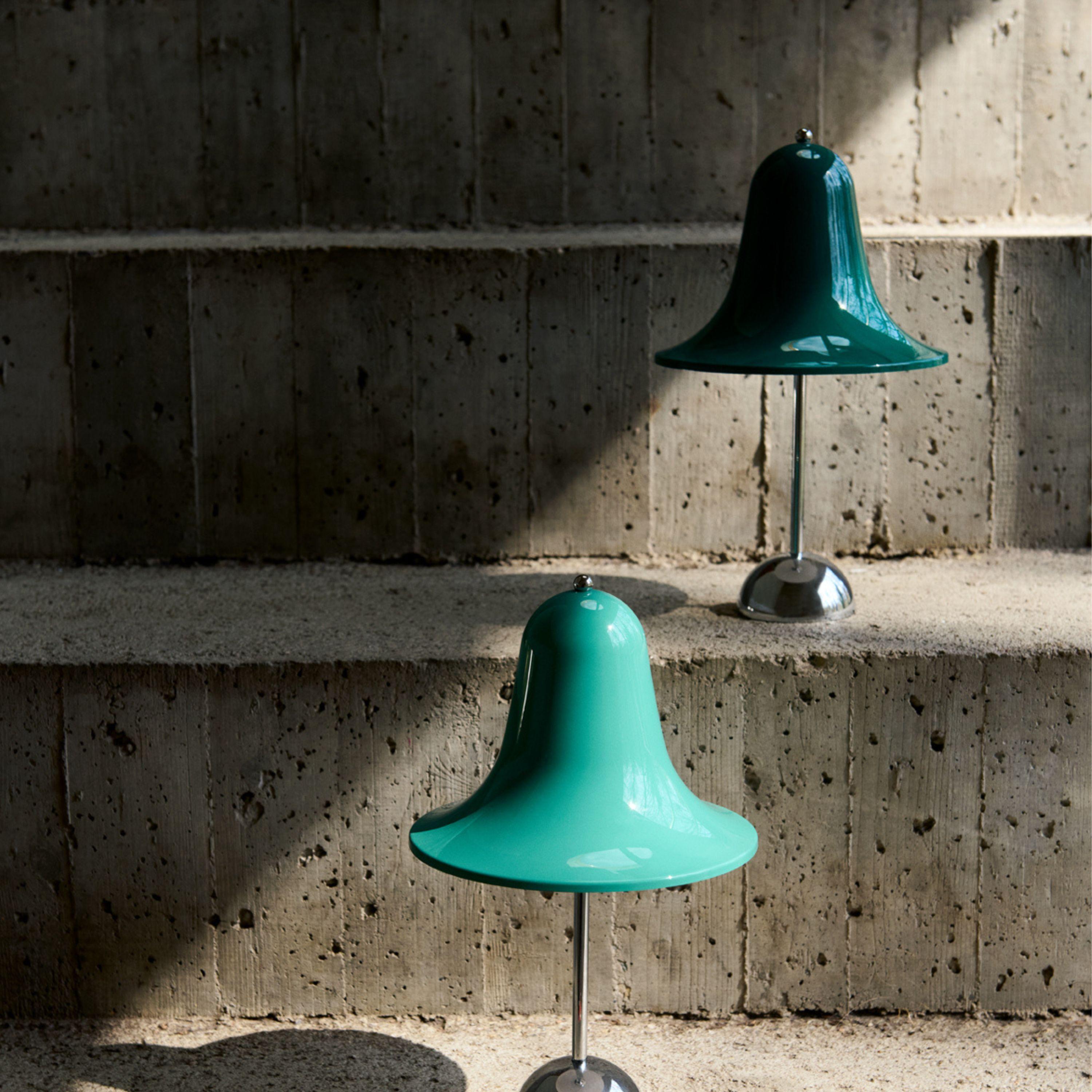 Dipinto Lampada da tavolo portatile 'Pantop' di Verner Panton in verde acqua e cromo per Verpan in vendita