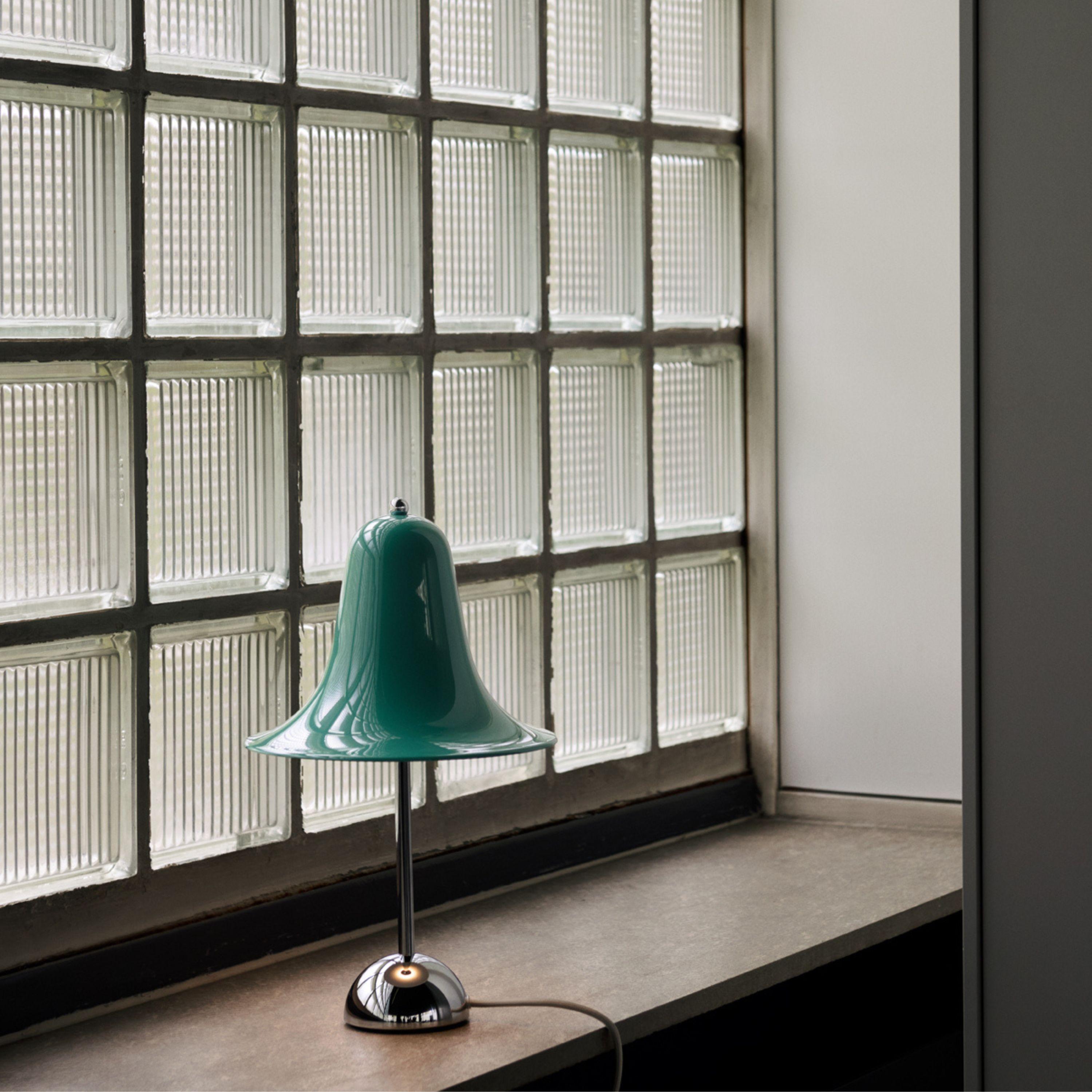 Lampada da tavolo portatile 'Pantop' di Verner Panton in blu notte e cromo per Verpan in vendita 2
