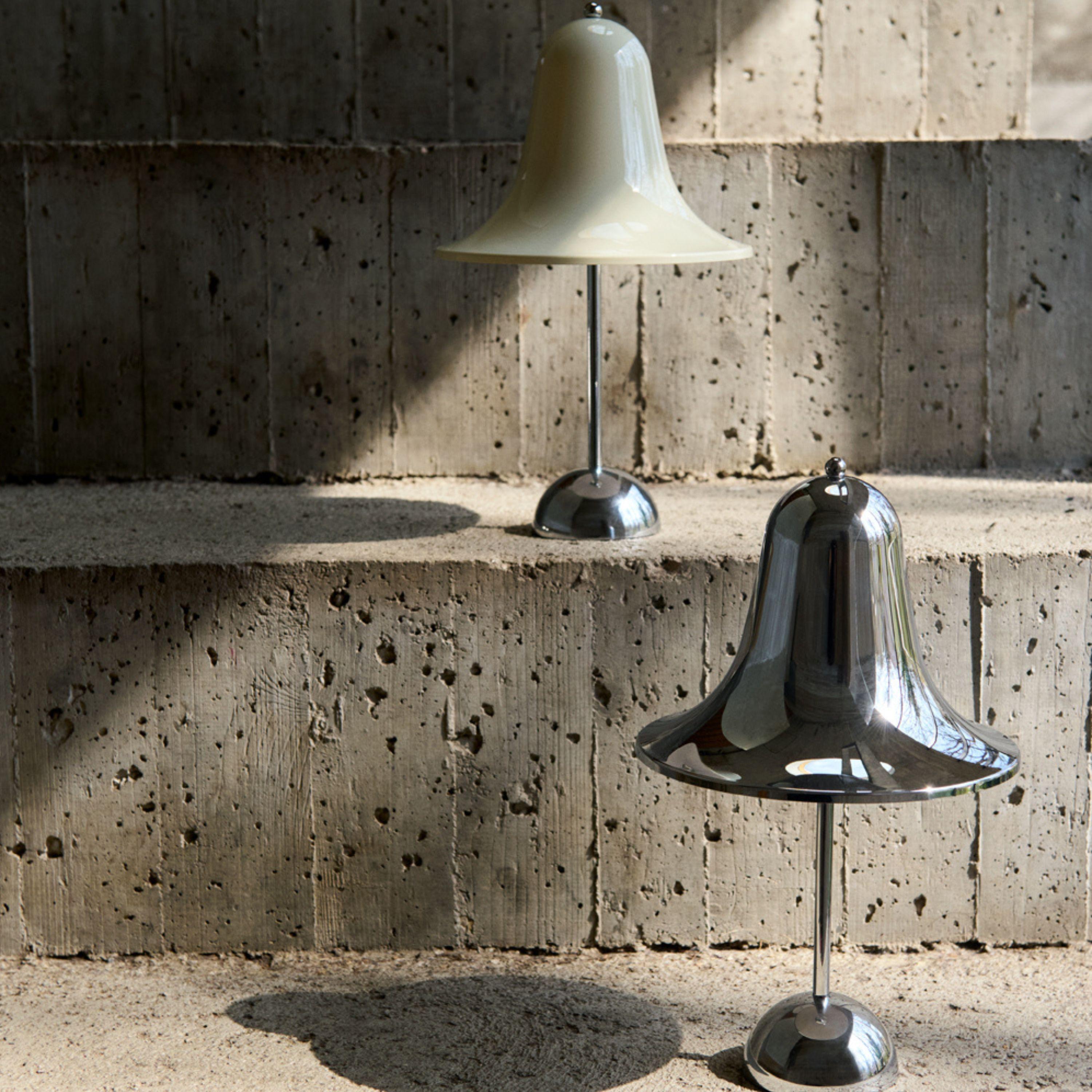 Lampada da tavolo portatile 'Pantop' di Verner Panton in blu notte e cromo per Verpan in vendita 10