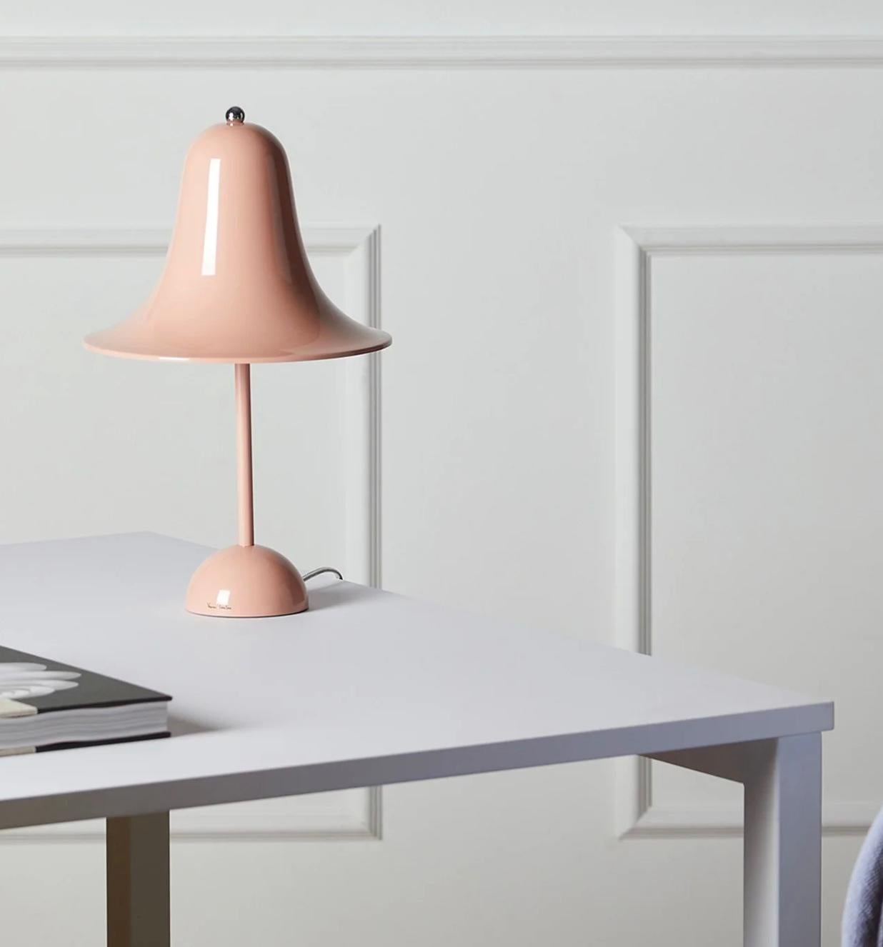 Verner Panton 'Pantop' table lamp in 'Dusty Rose' for Verpan. Designed in 1980. New, current production.

The elegant Pantop line was designed by Verner Panton in 1980, and has for a long time been a staple of the Verpan collection. Pantop is