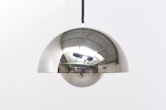 Verner Panton per Louis Poulsen Lampada a Sospensione "Flowerpot " , Danimarca