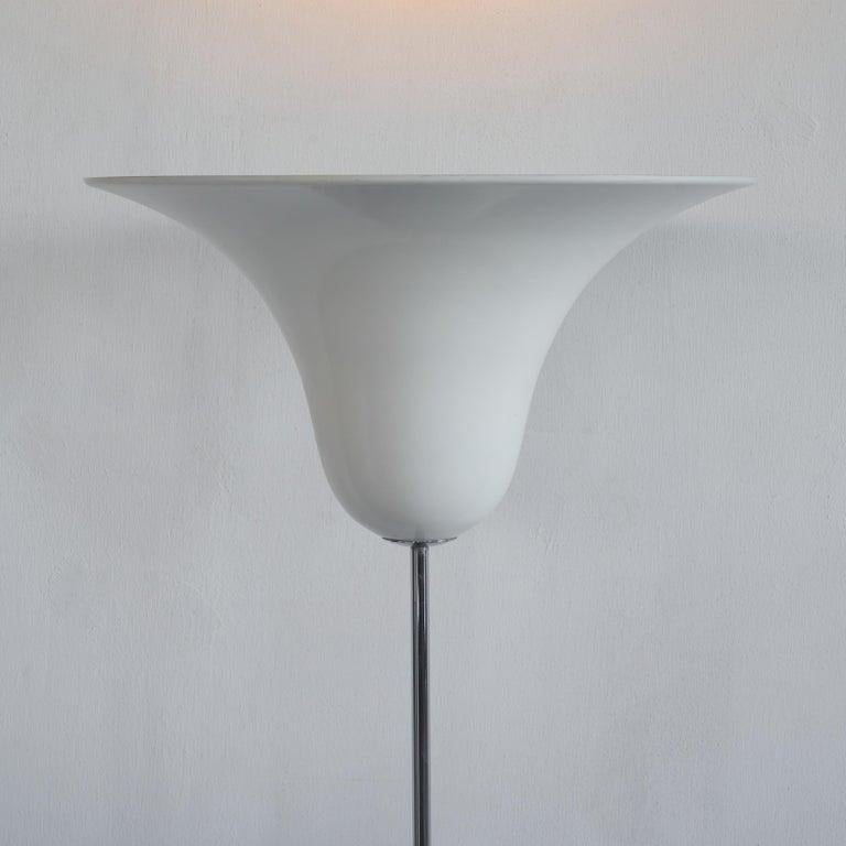 Verner Panton Rara lámpara de pie Uplighter para Elteva Dinamarca 1980 Danés en venta