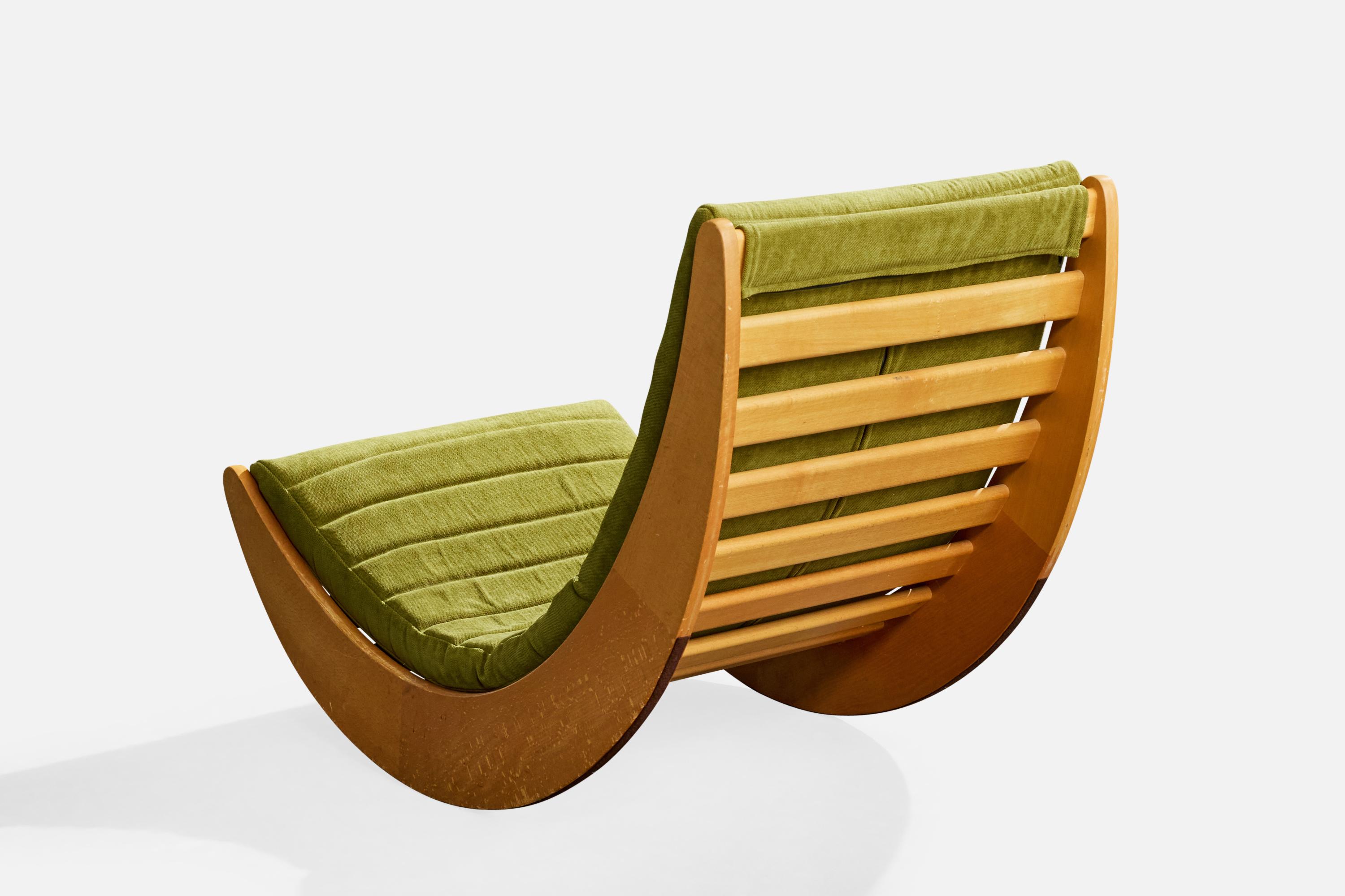 Verner Panton, chaise longue à bascule, Wood, tissu, Allemagne, années 1980 État moyen - En vente à High Point, NC