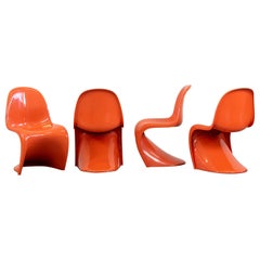 Ensemble de quatre chaises Panton orange Verner Panton d'Herman Miller 1970