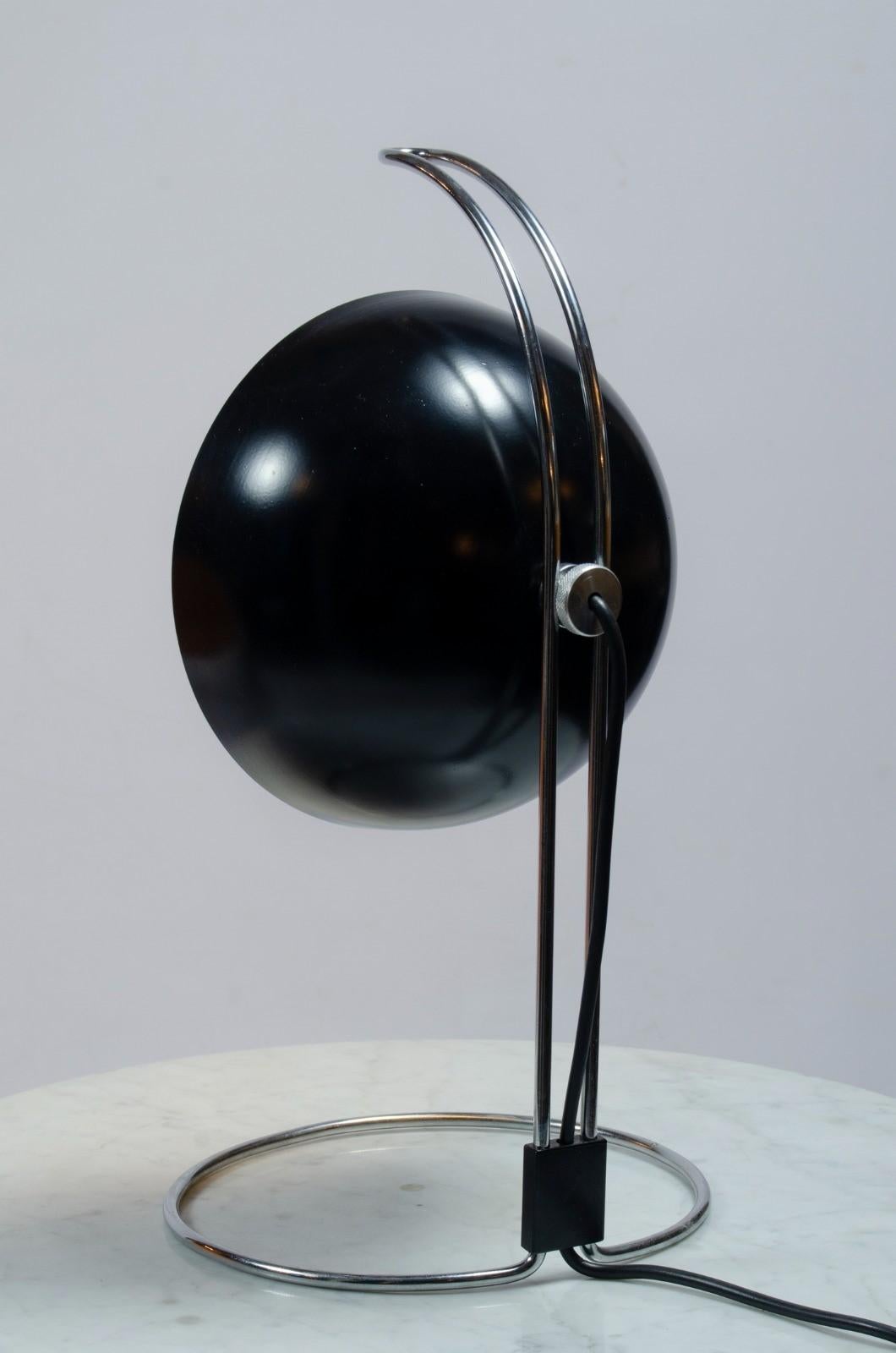 Danish Verner Panton Style, Black VP4 Flowerpot Table Lamp For Sale