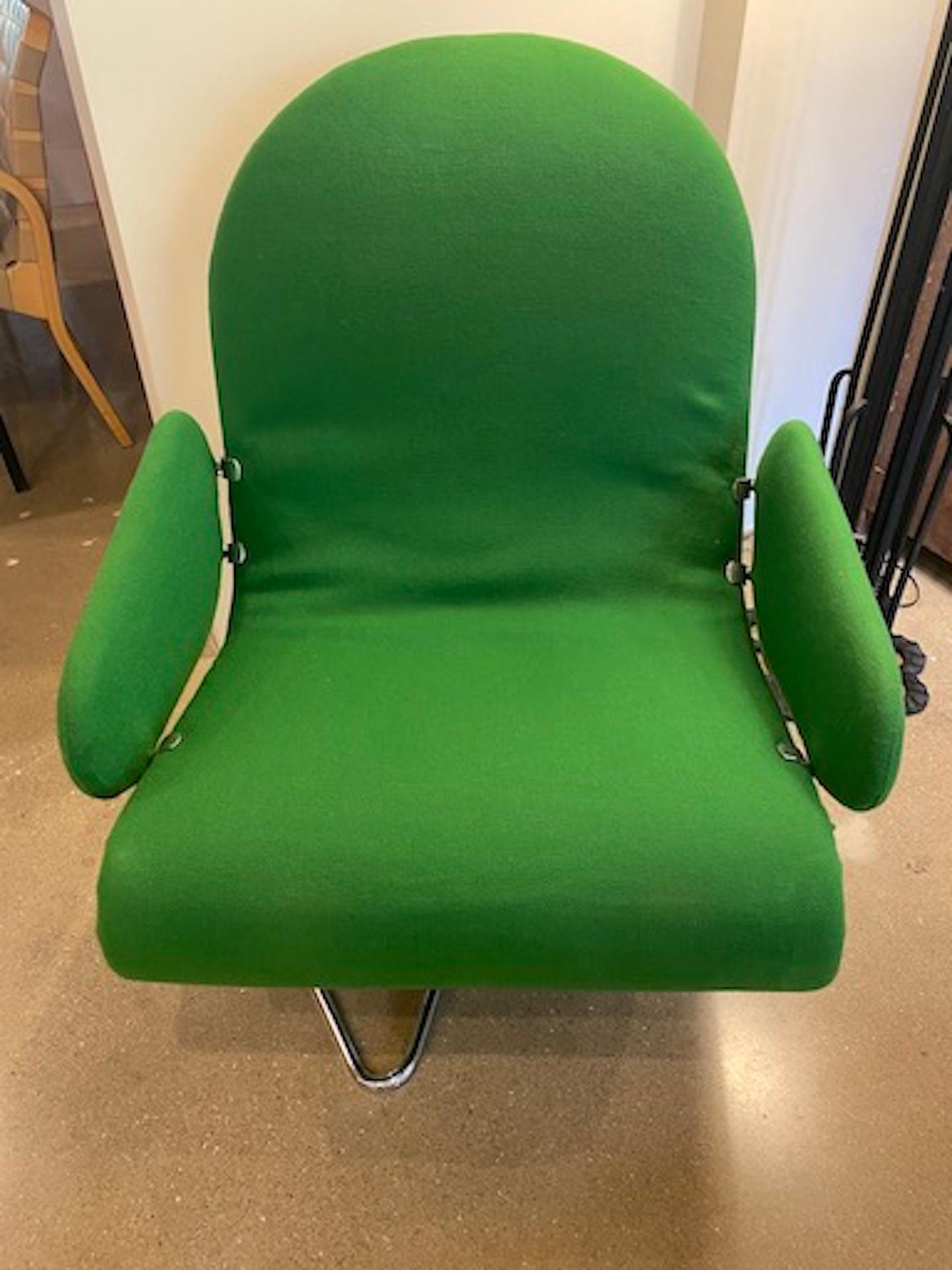 Verner Panton Swivel Chair in Green, Denmark, 1960s 3
