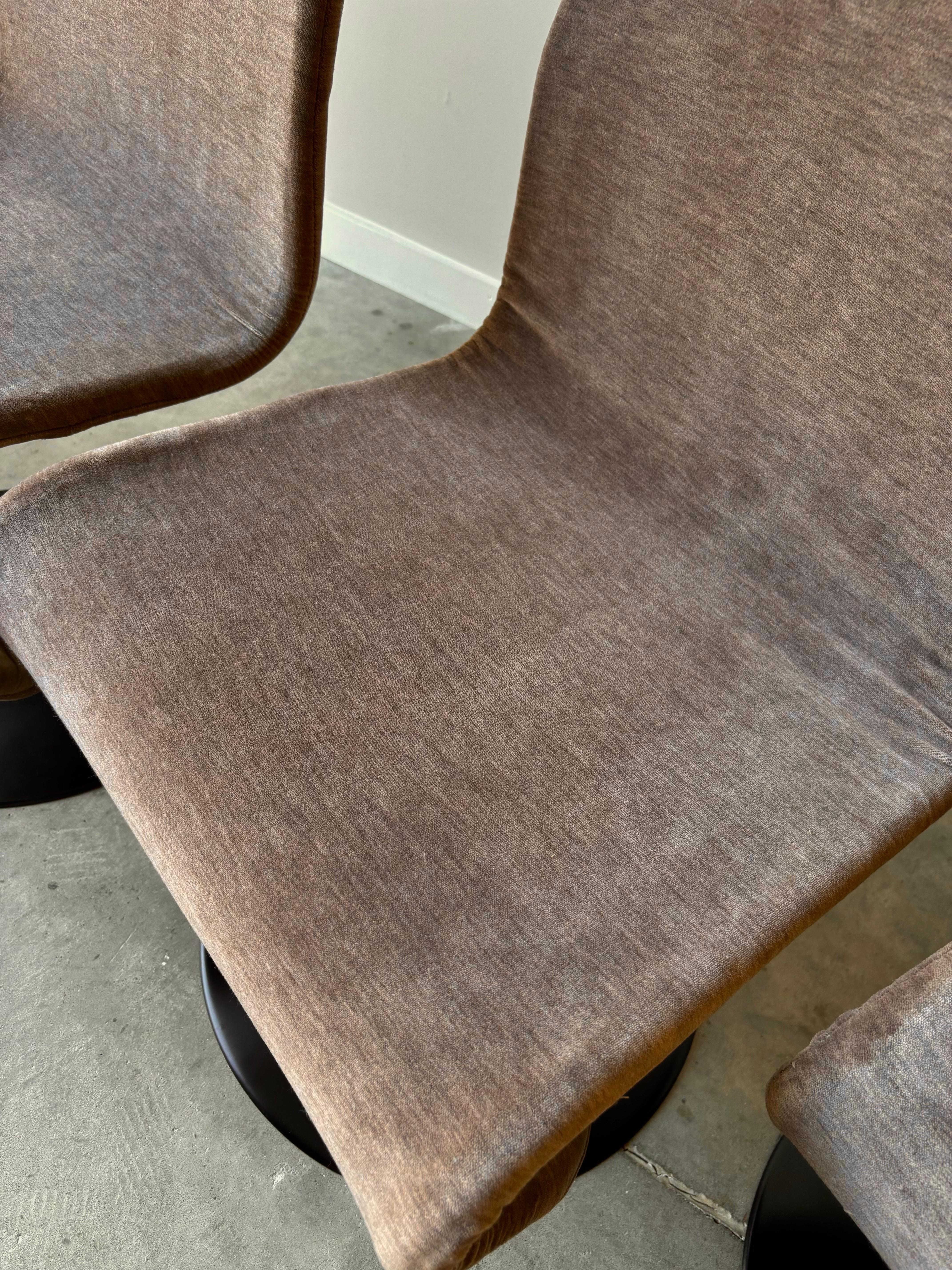 Verner Panton System 1-2-3 Dining Chairs, Newly Upholstered, Fritz Hansen In Good Condition In Raleigh, NC