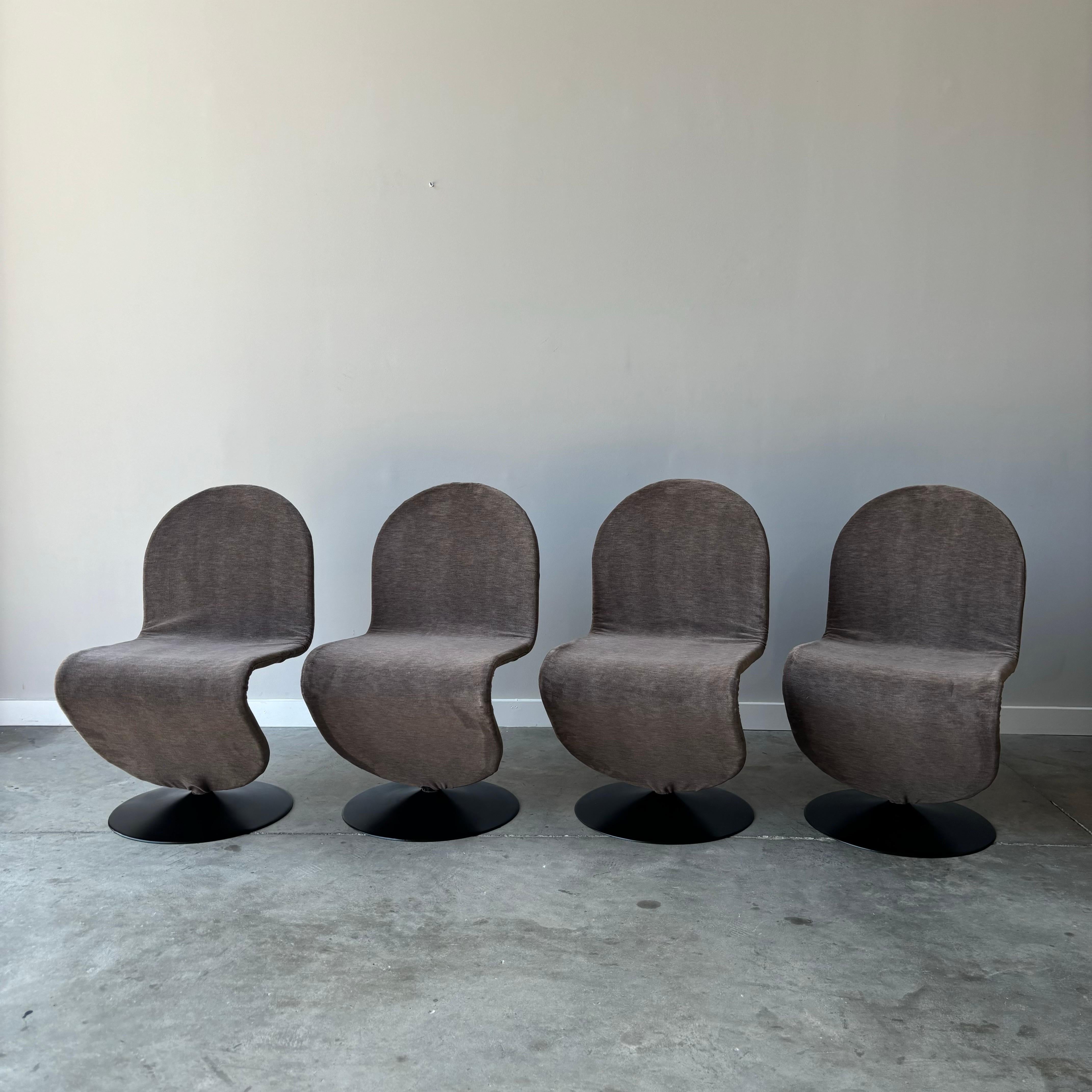 Late 20th Century Verner Panton System 1-2-3 Dining Chairs, Newly Upholstered, Fritz Hansen