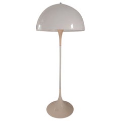 Verner Panton Vintage White Panthella Floor Lamp, Louis Poulsen, Denmark, 1971