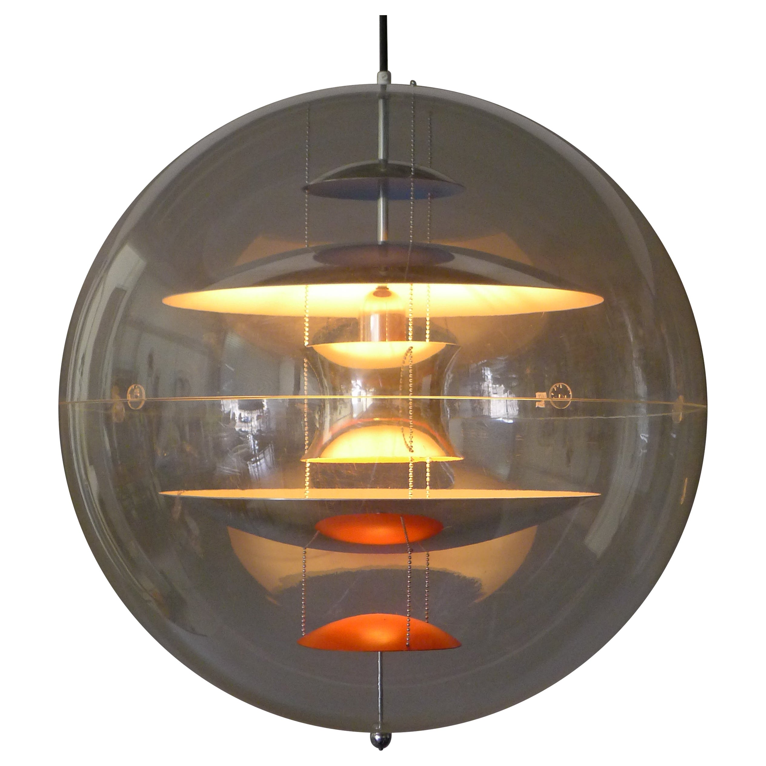 Verner Panton, VP Globe 60, rare original large version, 1969, Louis Poulsen