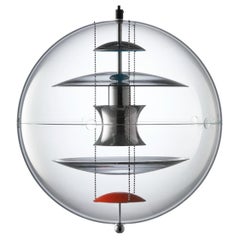 Colgante 'VP Globe' de Verner Panton en cristal ahumado y acrílico para Verpan