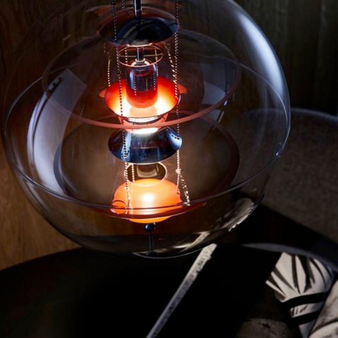 Verner Panton 'VP Globe' Pendant Lamp in Brushed Aluminum and Acrylic for Verpan For Sale 4