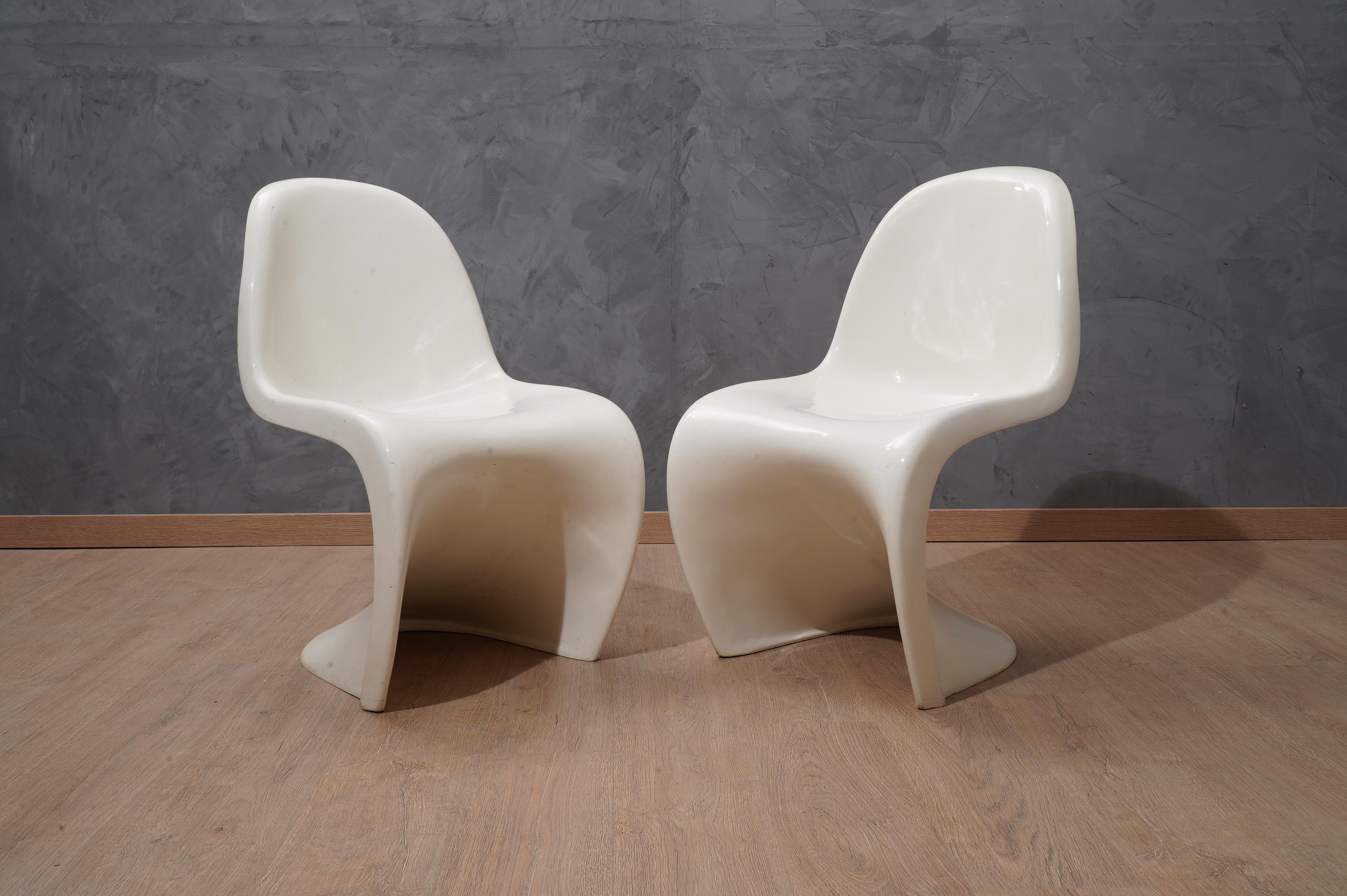 Verner Panton White Chairs, 1960 In Good Condition In Rome, IT