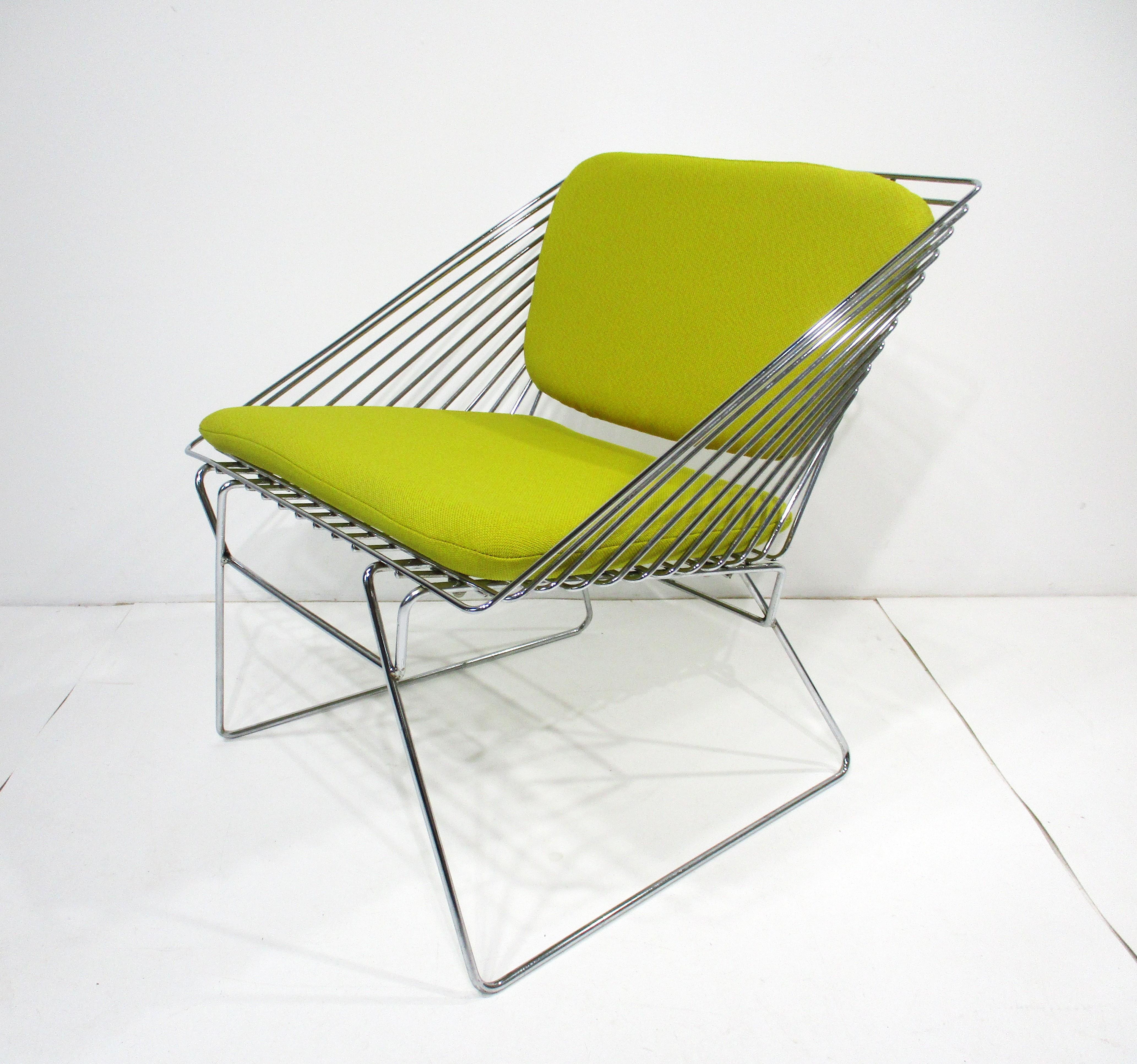 Verner Panton Wire Grid Lounge Chairs for Fritz Hansen Denmark In Good Condition For Sale In Cincinnati, OH