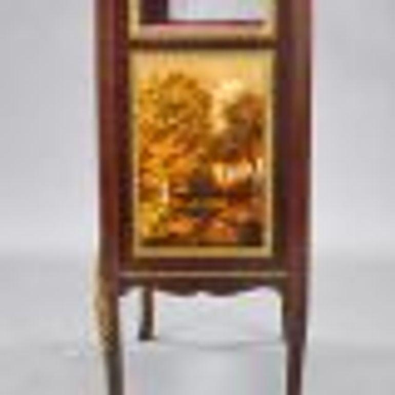 Vernis Martin Display Cabinet by H & L Epstein For Sale 5