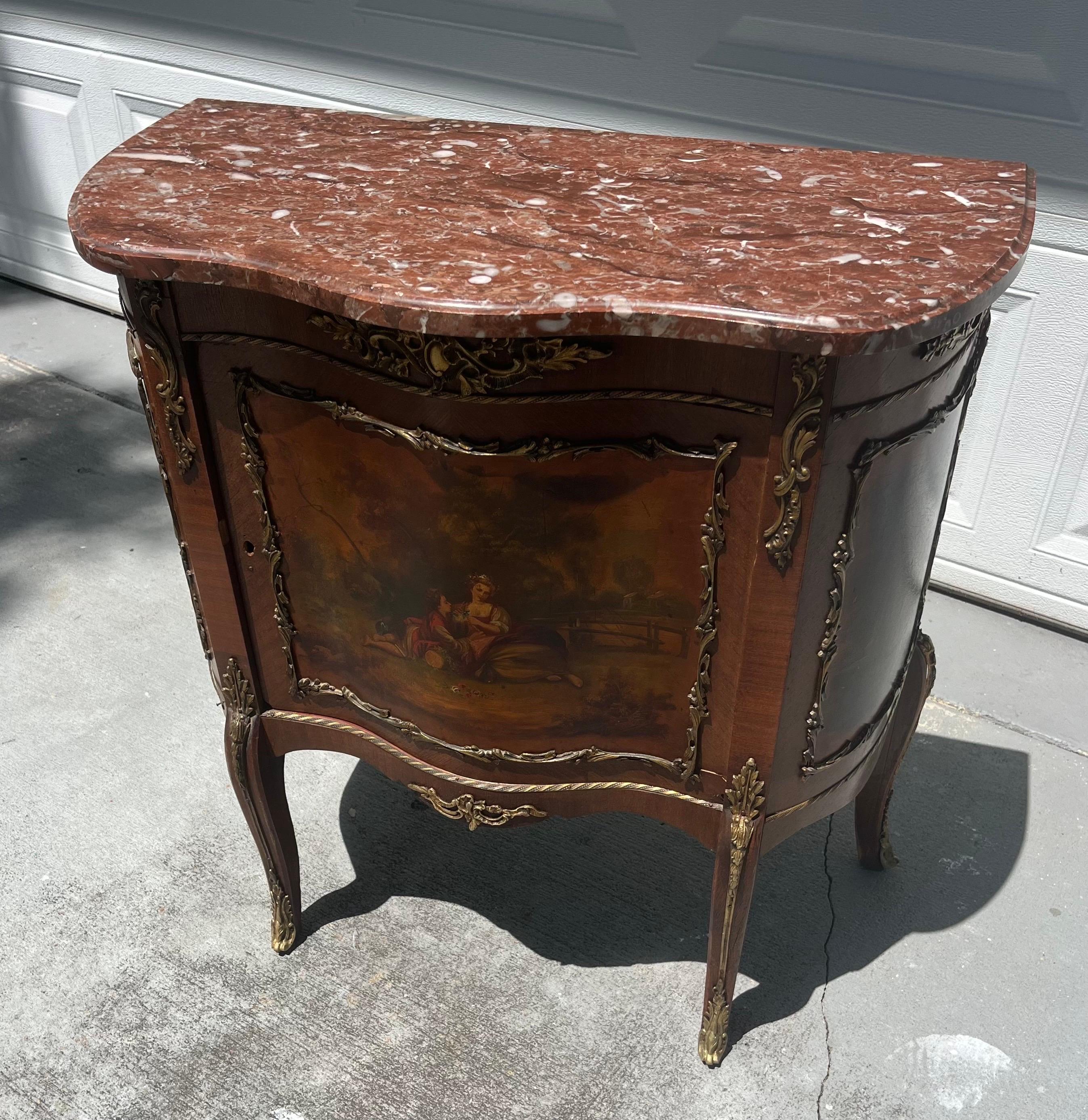 Vernis Martin French Antique Commode Chest Piano in marmo. in vendita 7