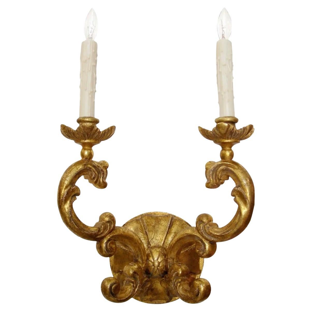 Applique italienne Verochio à deux bras en bois doré de Randy Esada