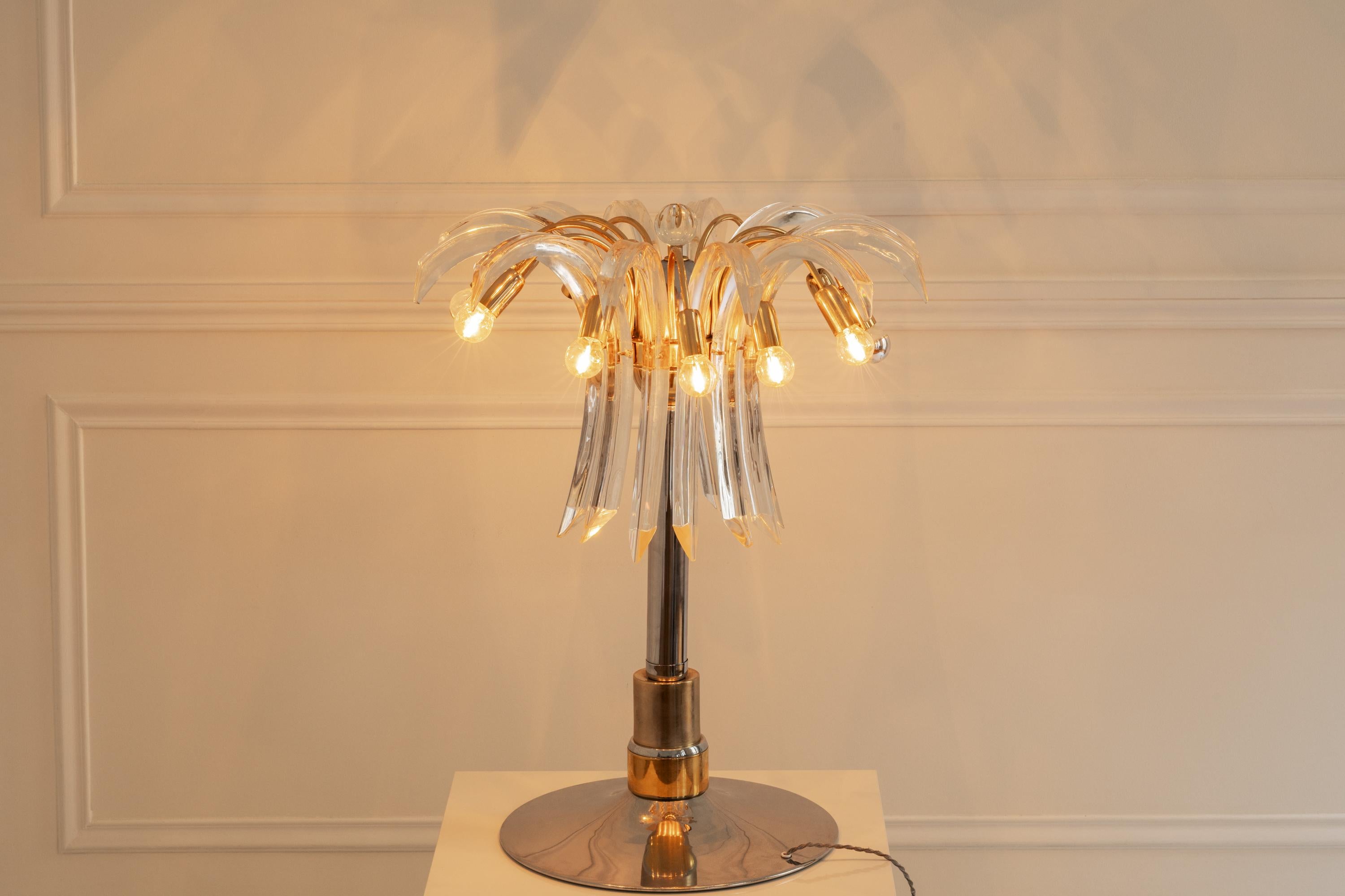 Vintage Unique Murano Style Glass & Brass Palm Table Lamp with 12 Lights Leaves en vente 3