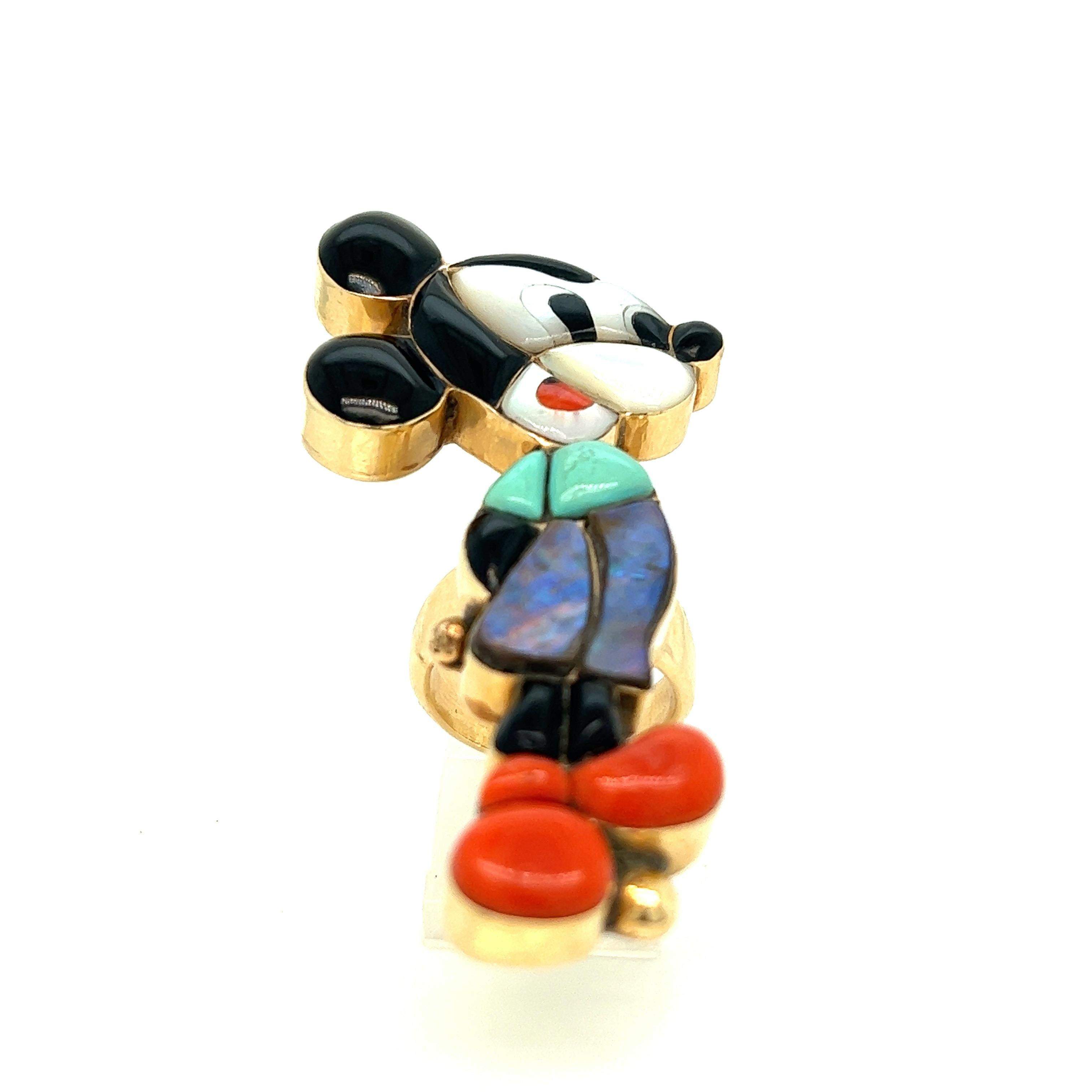 Veronica Poblano Mickey Mouse: Goldring mit mehreren Edelsteinen (Zeitgenössisch) im Angebot
