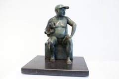 Le départ Sculpture en bronze Homme sortant Chien assis En stock