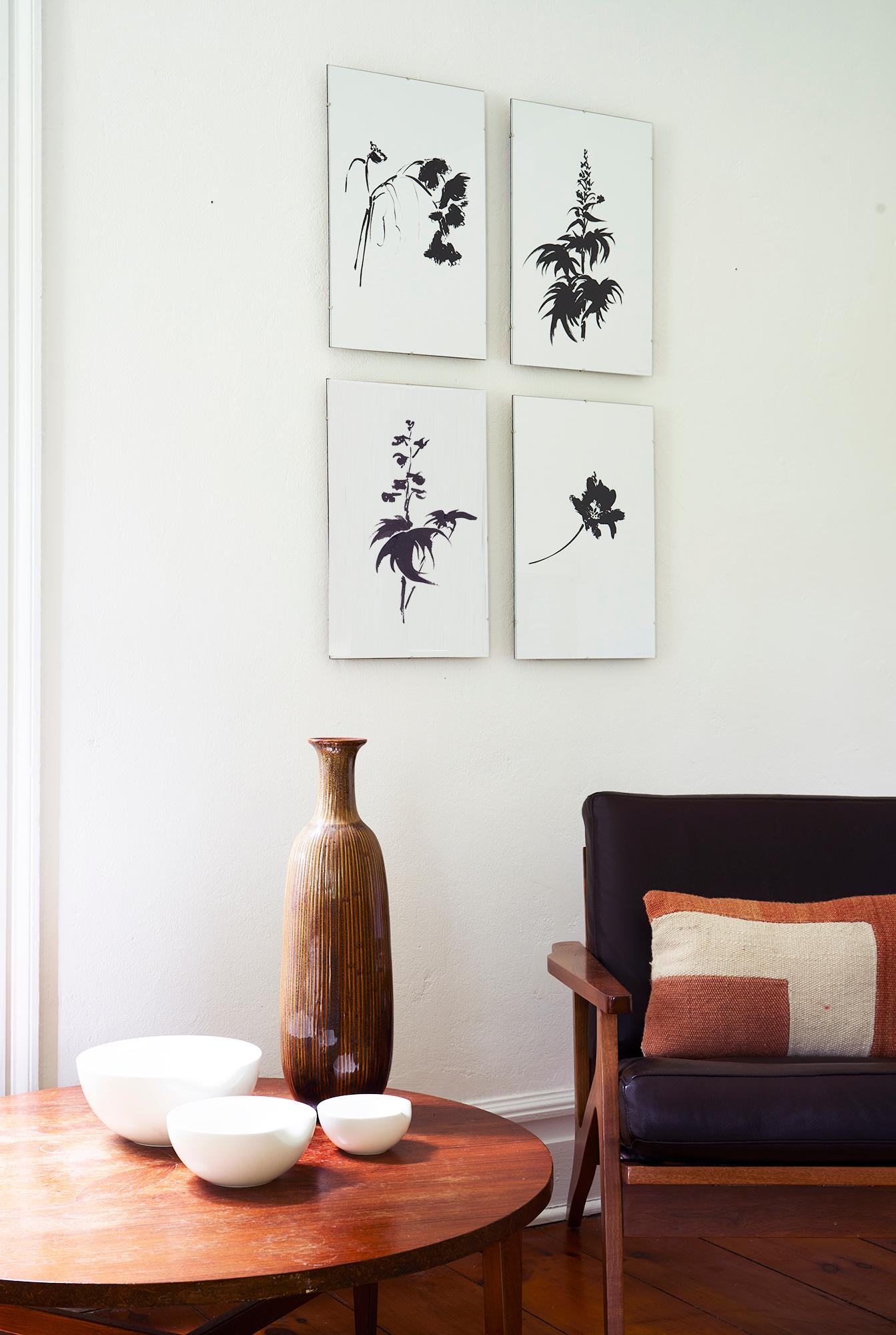 Botanical Study · Fringed Tulip 5_Edition 4 of 10 - Black Still-Life Print by Véronique Gambier