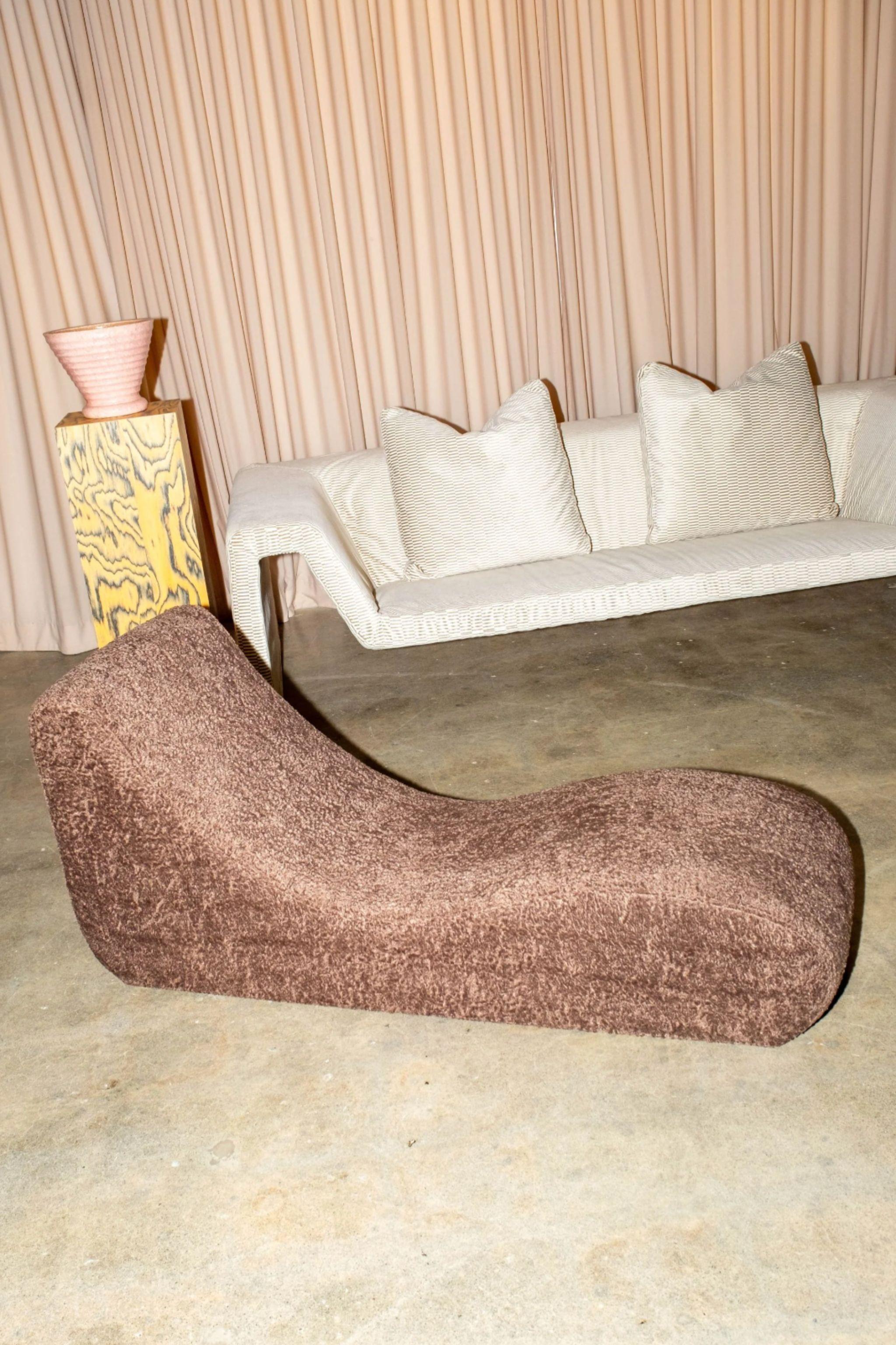 The organic form of this lounger is a hallmark of designs by Danish iconoclast Verner Panton (1926 – 1998). Part of his Welle series, which comprised 6 different units, (Welle 1-6) that can be used on their own, in pairs, triplets or randomly mixed