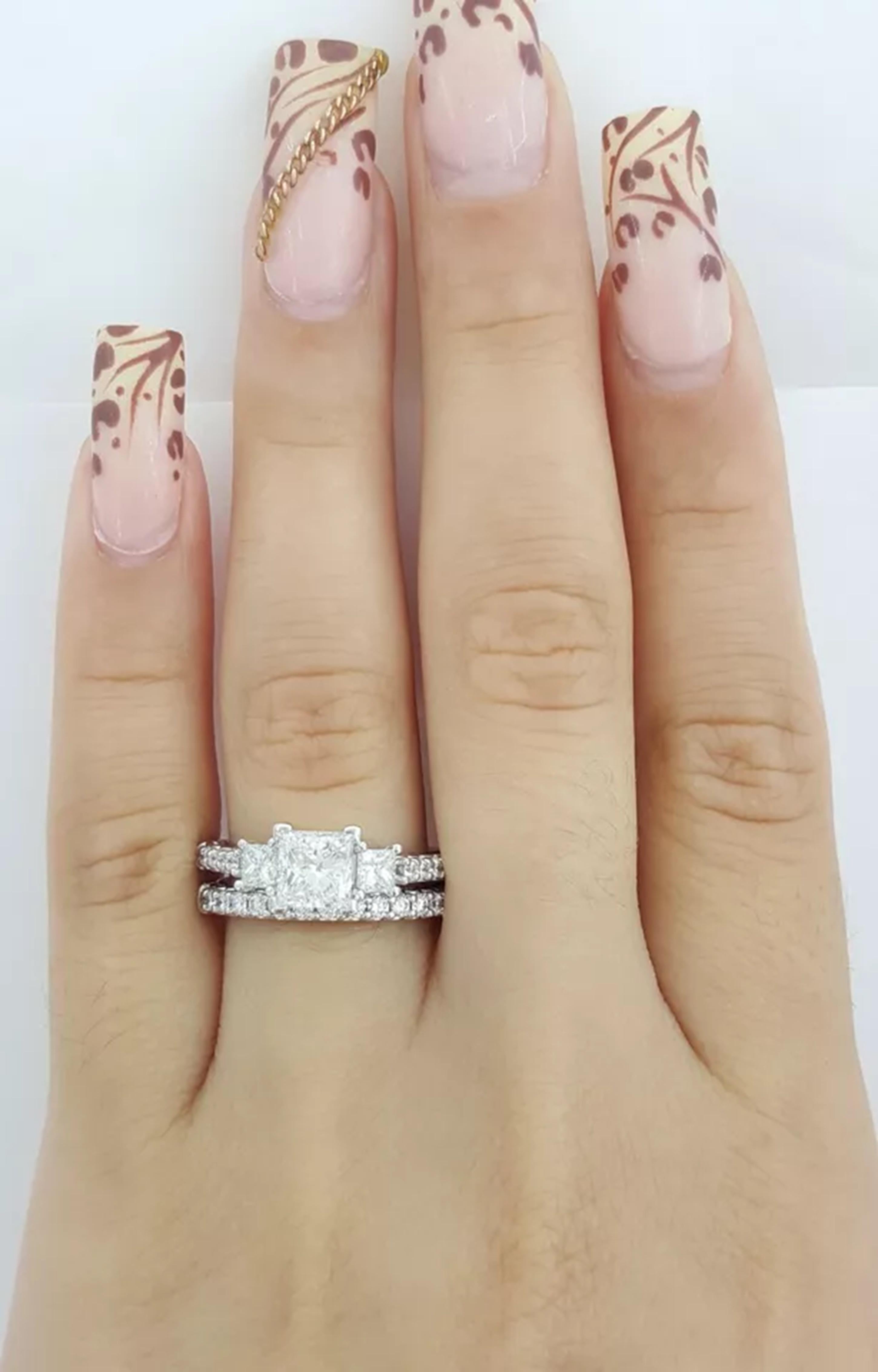 Verragio Renaissance 1.8 ctw Princess Brilliant Cut Diamond Engagement Ring In New Condition For Sale In Chicago, IL