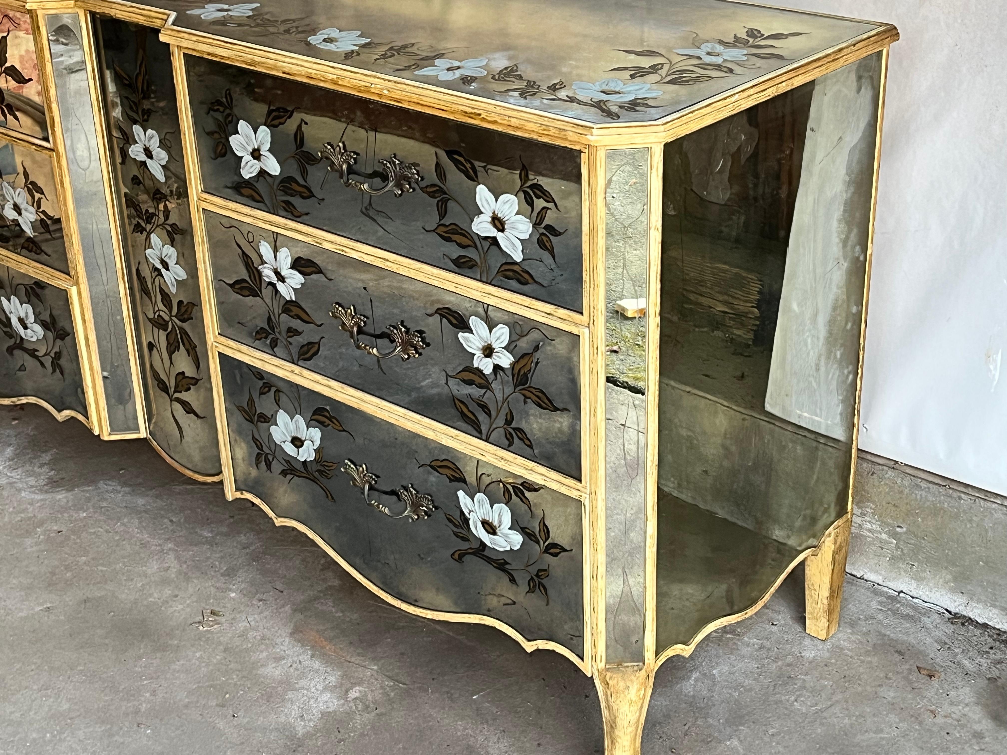 Hollywood Regency Verre Eglomise Double Dresser, Circa 1950 For Sale 9