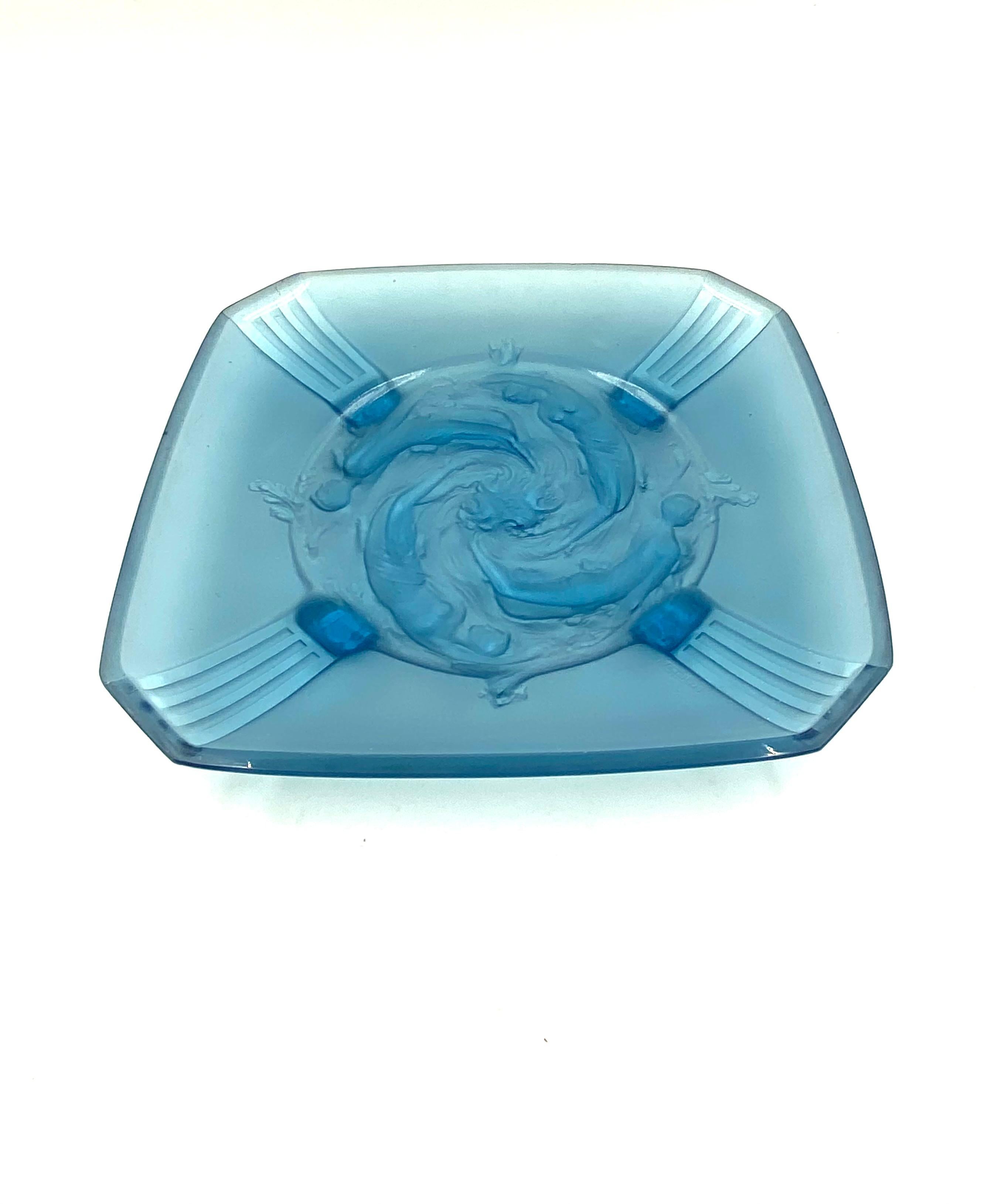 Verreries Des Hanots, Important 'Naiads' Molded Glass Tray, France, 1930s In Excellent Condition For Sale In Firenze, IT