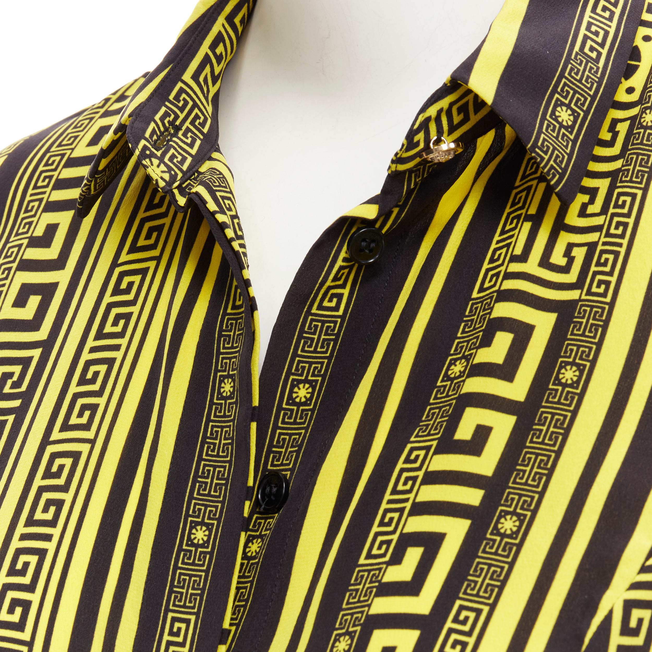 VERSACE 100% silk black gold Greca print Medusa button slim fit shirt IT38 XS For Sale 1