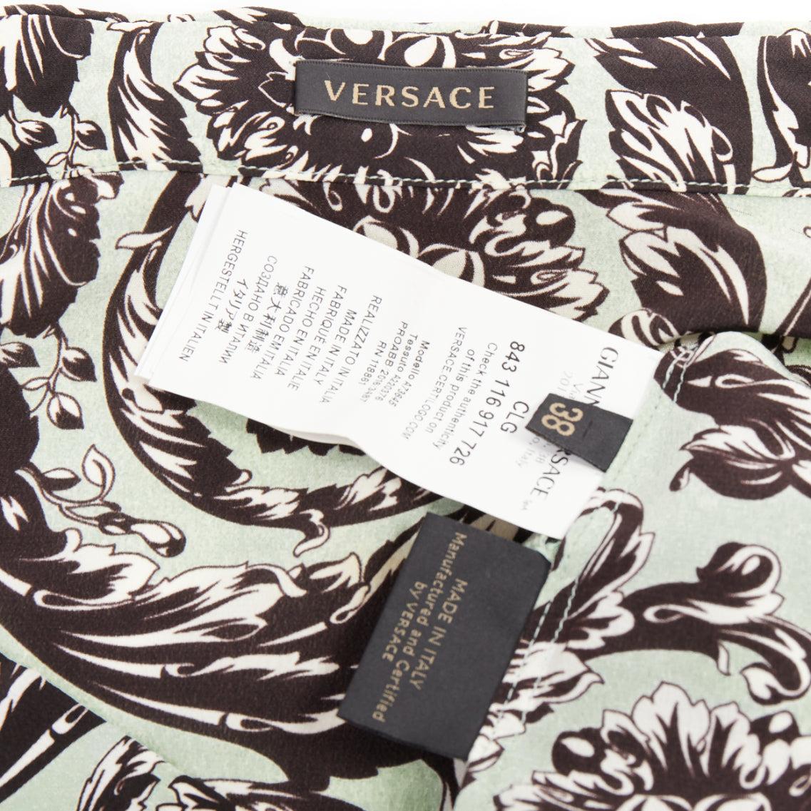 VERSACE 100% seta verde nero stampa floreale barocca camicia button up IT38 XS in vendita 3