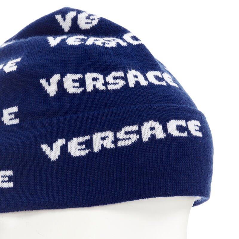 VERSACE 100% wool black white logo monogram beanie hat
Reference: TGAS/C00257
Brand: Versace
Designer: Donatella Versace
Model: ICAP002 IK0321 I4DG
Material: Wool
Color: Blue, White
Pattern: Solid
Extra Details: 100% wool. Versace logo monogram in