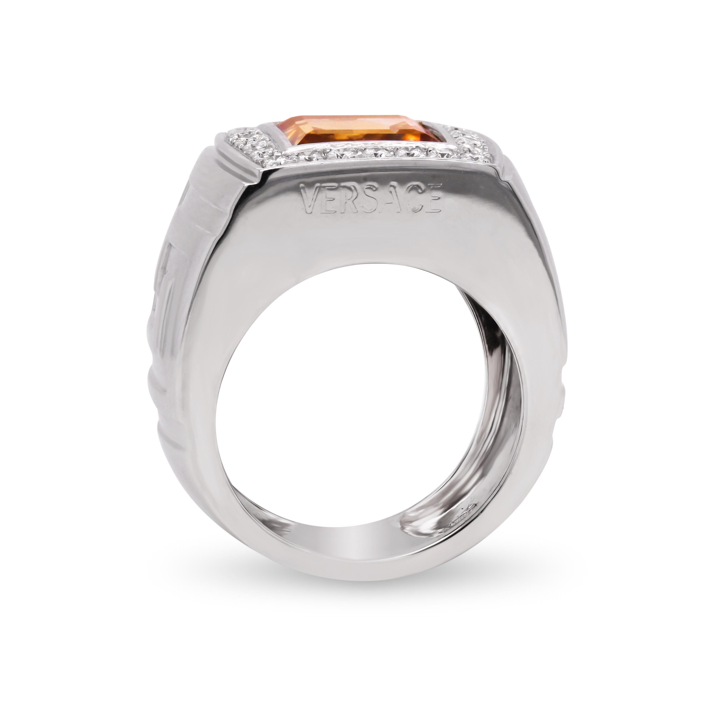 Statement-Ring von Versace aus 18 Karat Weißgold mit Citrin im Prinzessinnenschliff (Moderne)