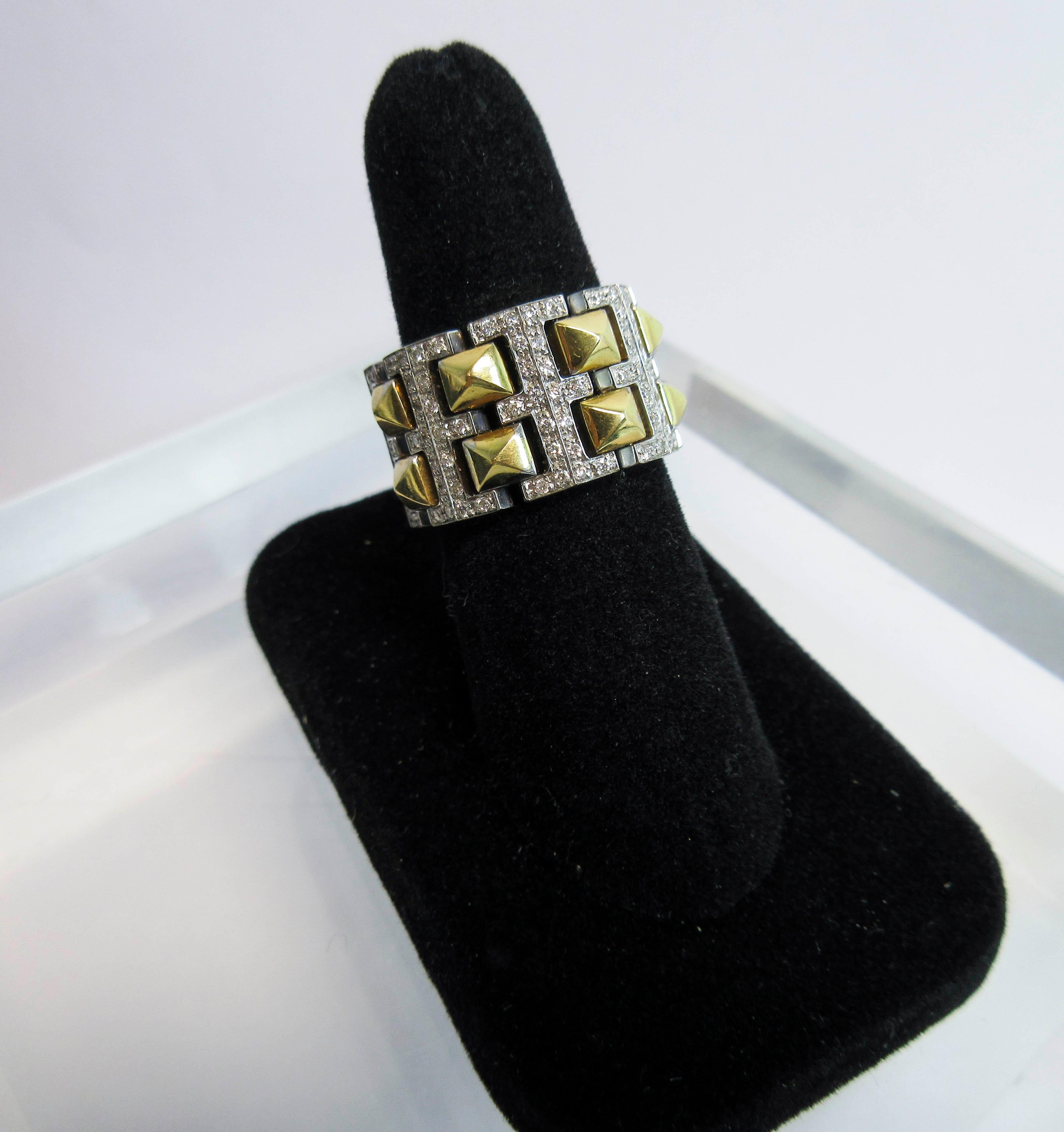 Versace 18 Karat White and Yellow Gold with Diamond Accents For Sale 3