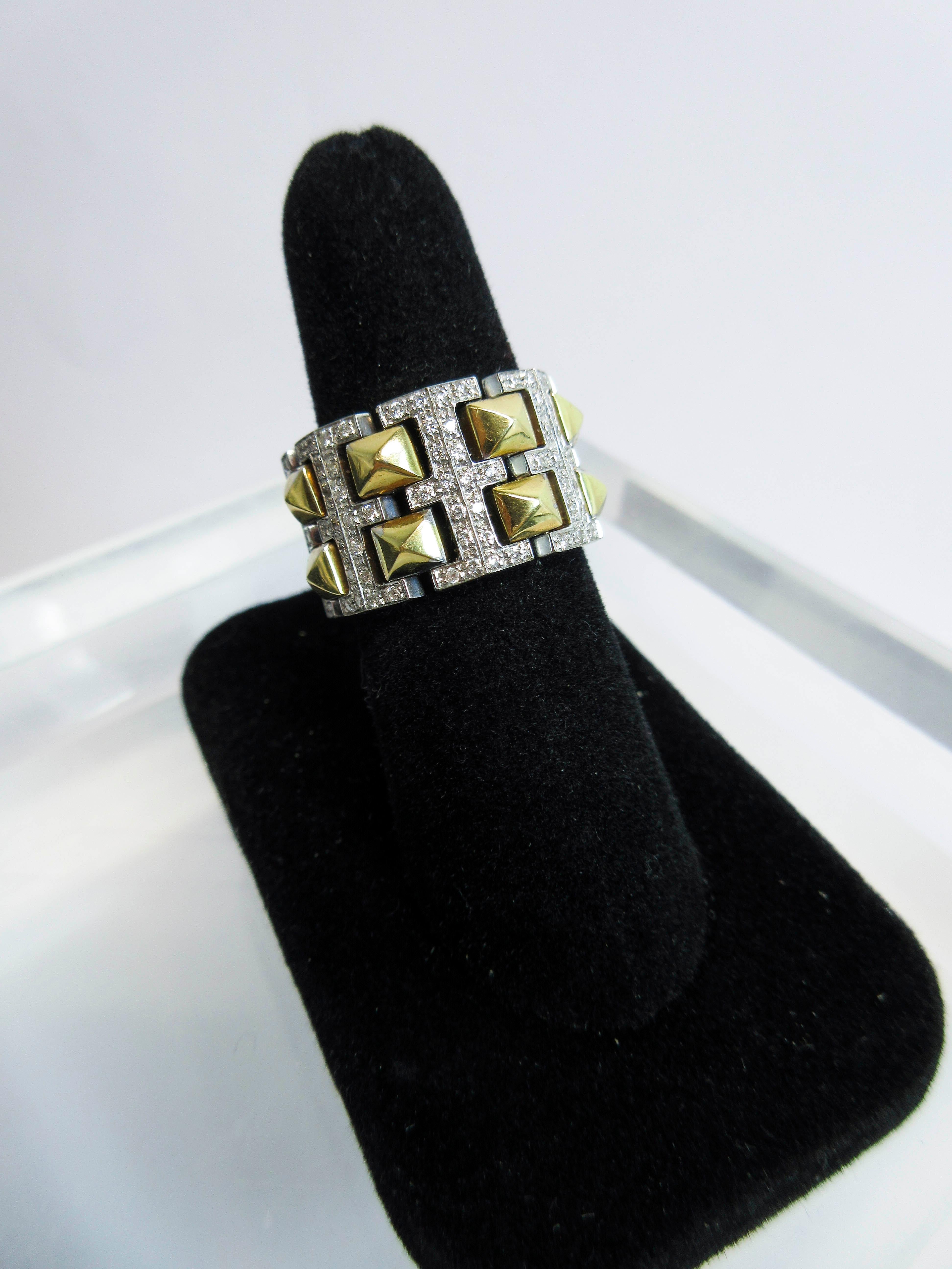 Versace 18 Karat White and Yellow Gold with Diamond Accents For Sale 4