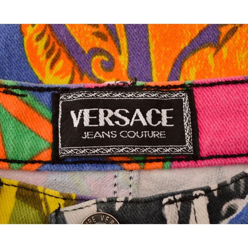 Gianni Versace Loud 1990's 'New York City' colourful pattern Jeans For Sale 3