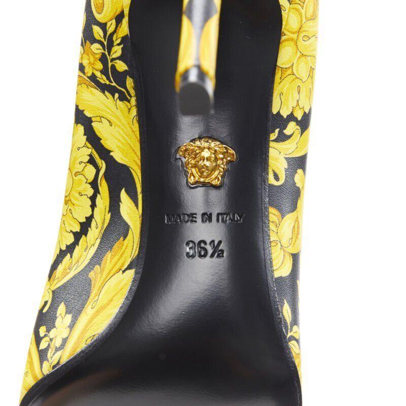 VERSACE 1992 Tribute Baroque Hibiscus barocco Medusa leather pump EU36.5 For Sale 6