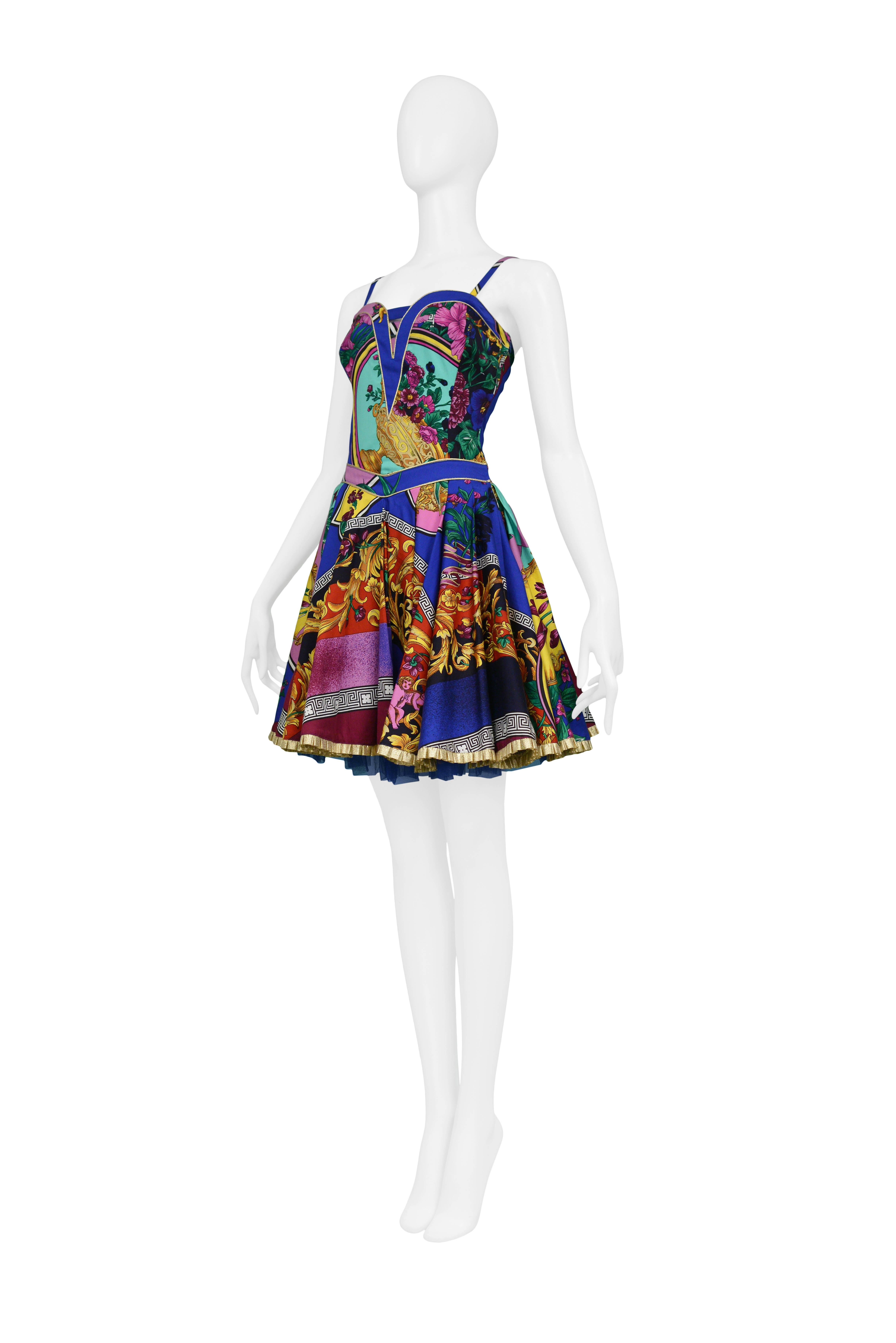 Rococo Party Frock, 1992
Condition : Deadstock Vintage
Size : 38
Iconic Gianni Versace Jeans Couture party frock with neo-Rococo print. Dress features a gold crinoline under skirt. This piece has never been worn and came with original tags.