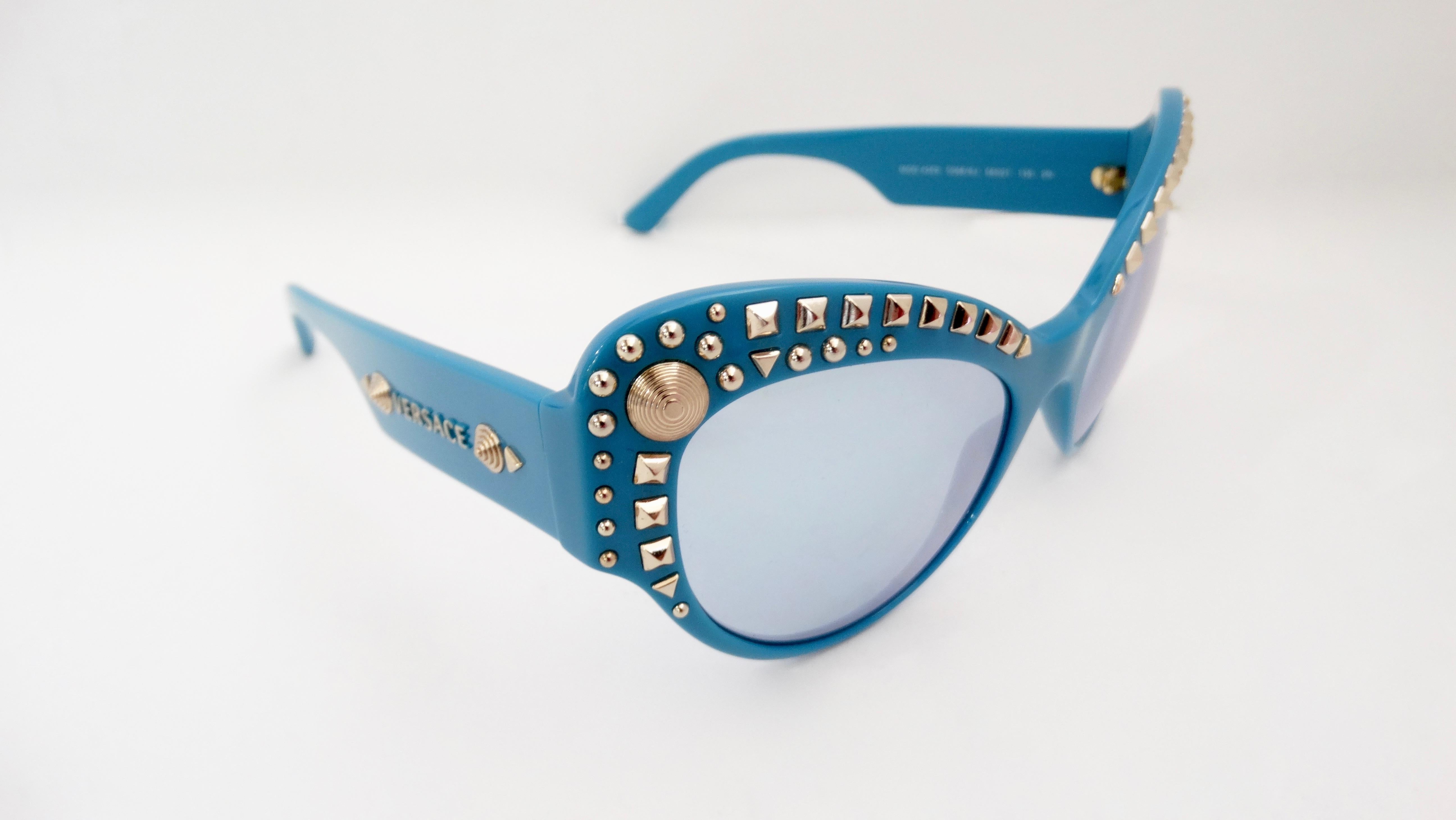 Versace 2000s Studded Cat-Eye Sunglasses In New Condition In Scottsdale, AZ